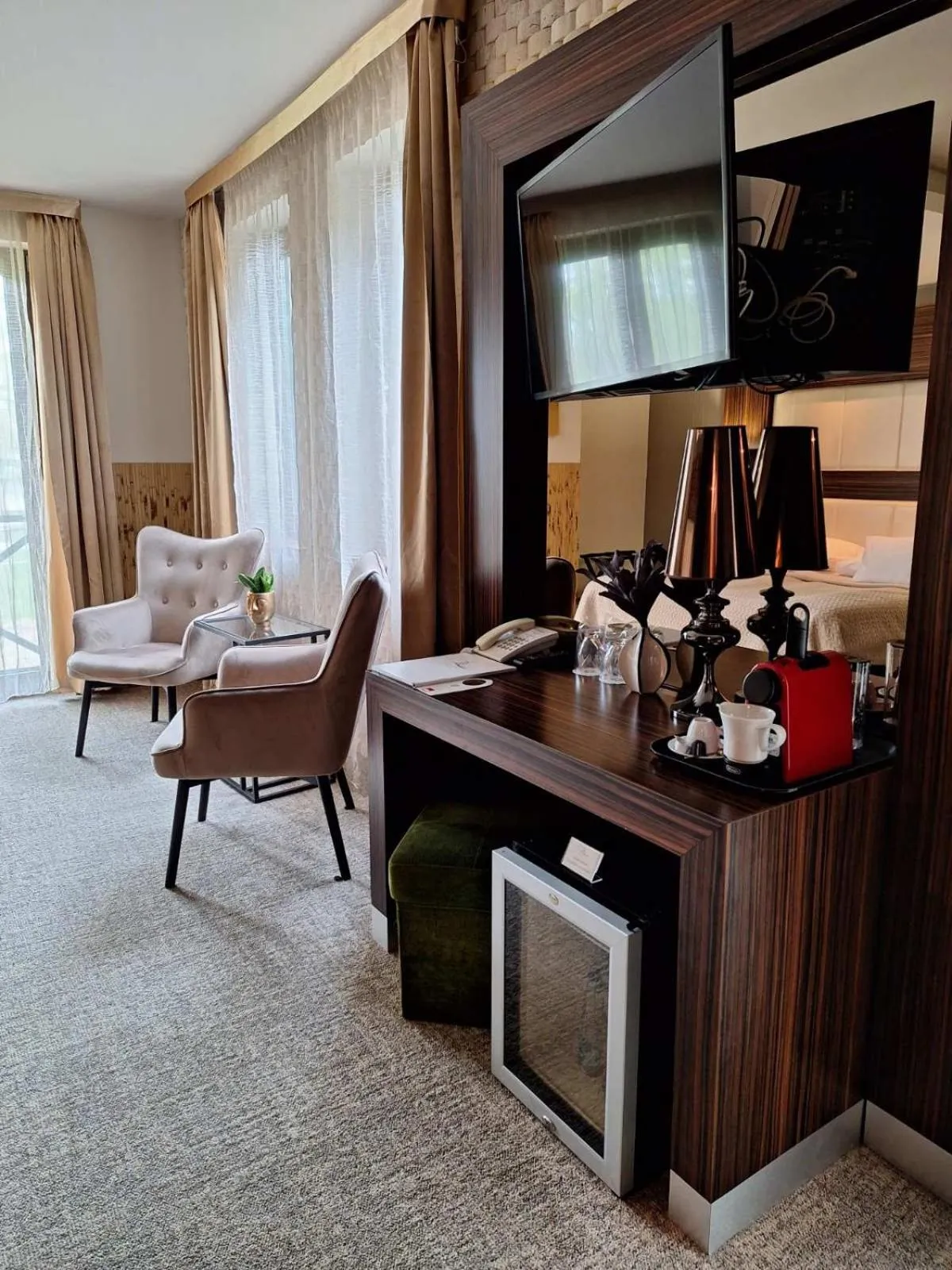 TV and multimedia in Duna Garden Hotel