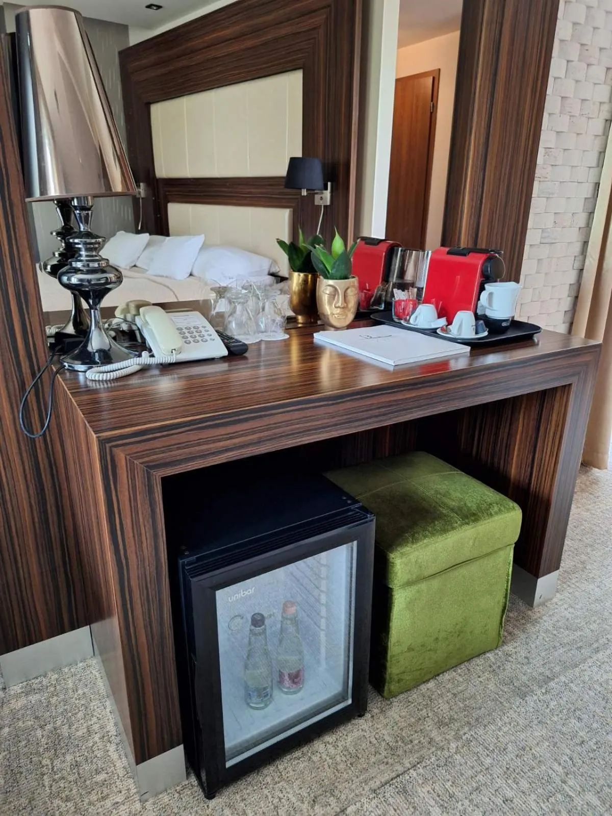 Photo of the whole room in Duna Garden Hotel