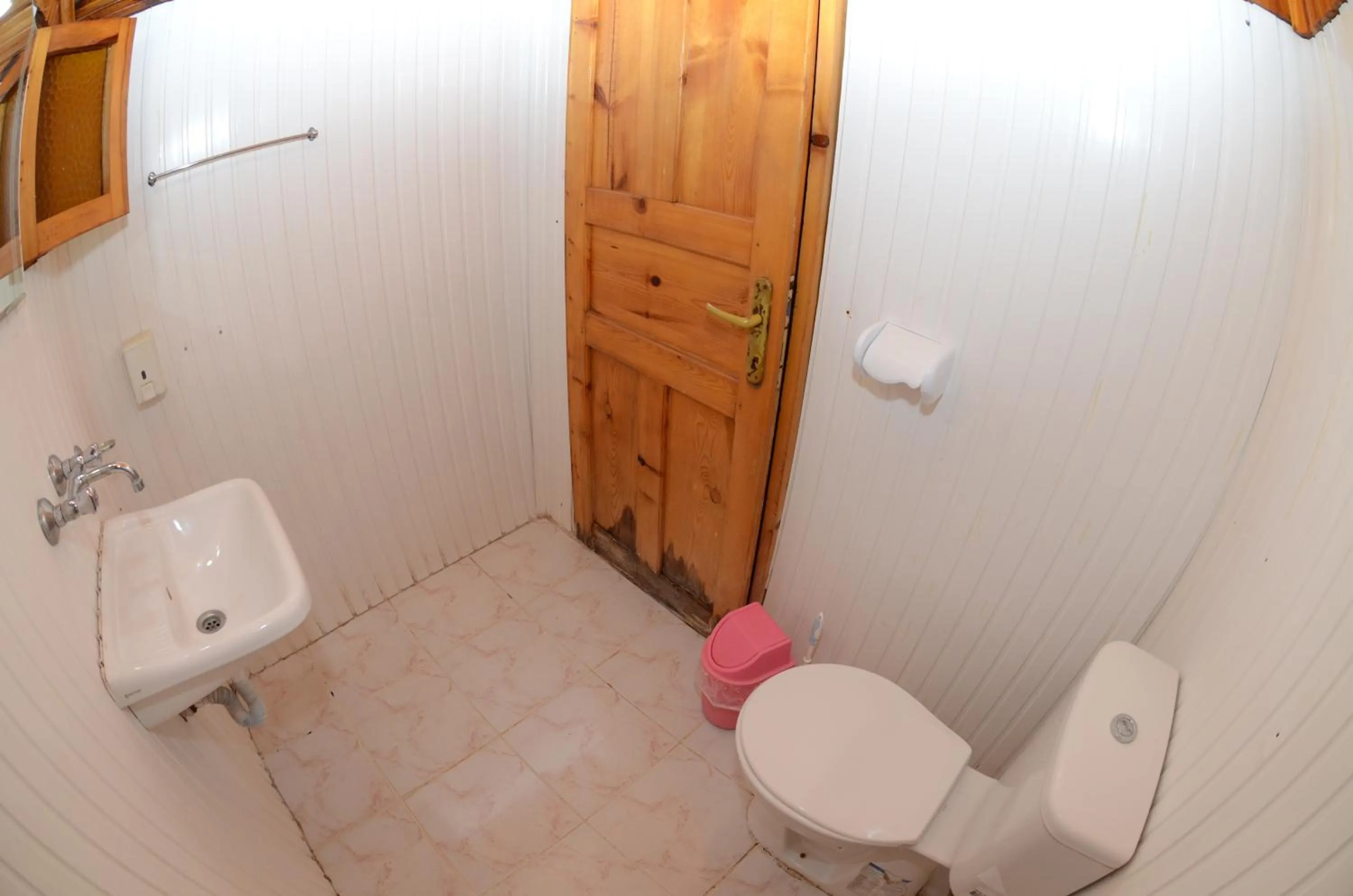 Bathroom in Olympos Camlık Pension