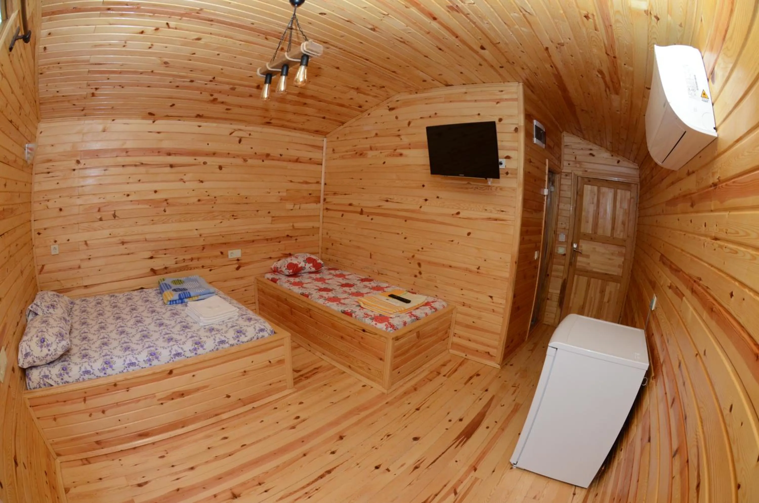 Photo of the whole room, Bed in Olympos Camlık Pension