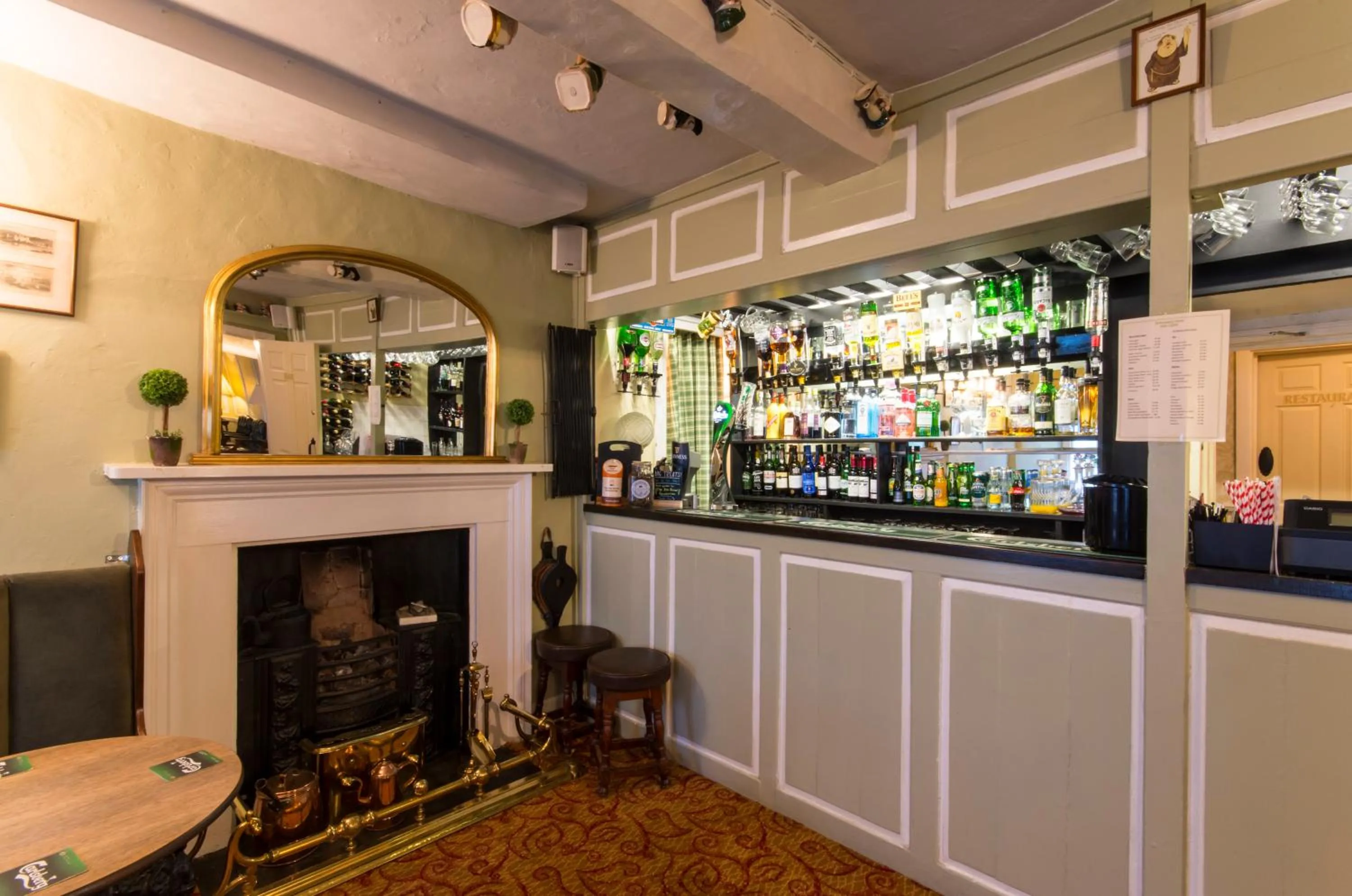 Lounge or bar in Bishopsgate House Hotel