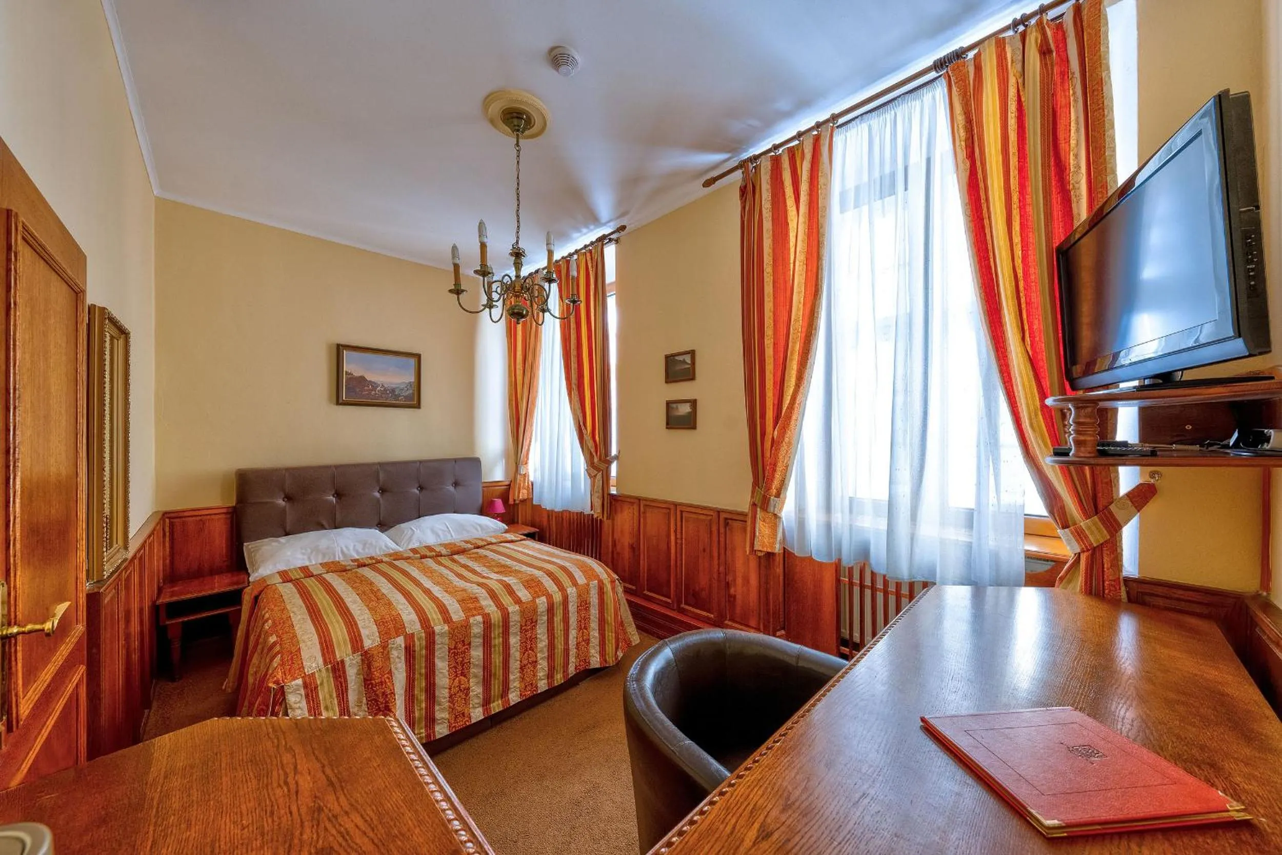 Bed in Betlem Club Hotel