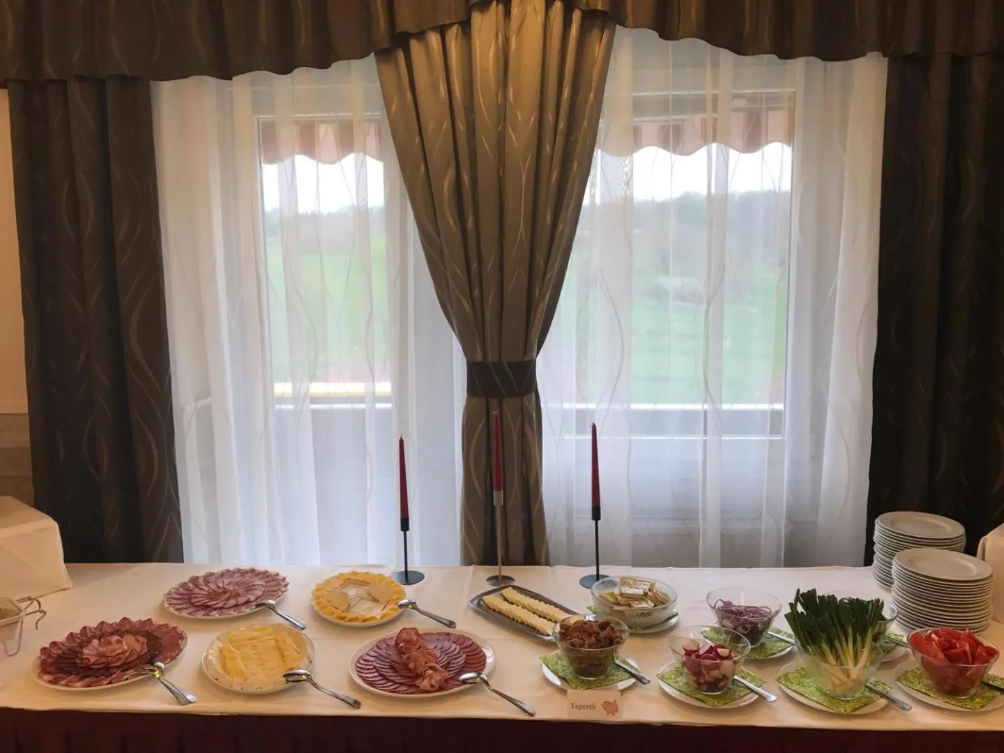 Restaurant/places to eat in Napfény Hotel