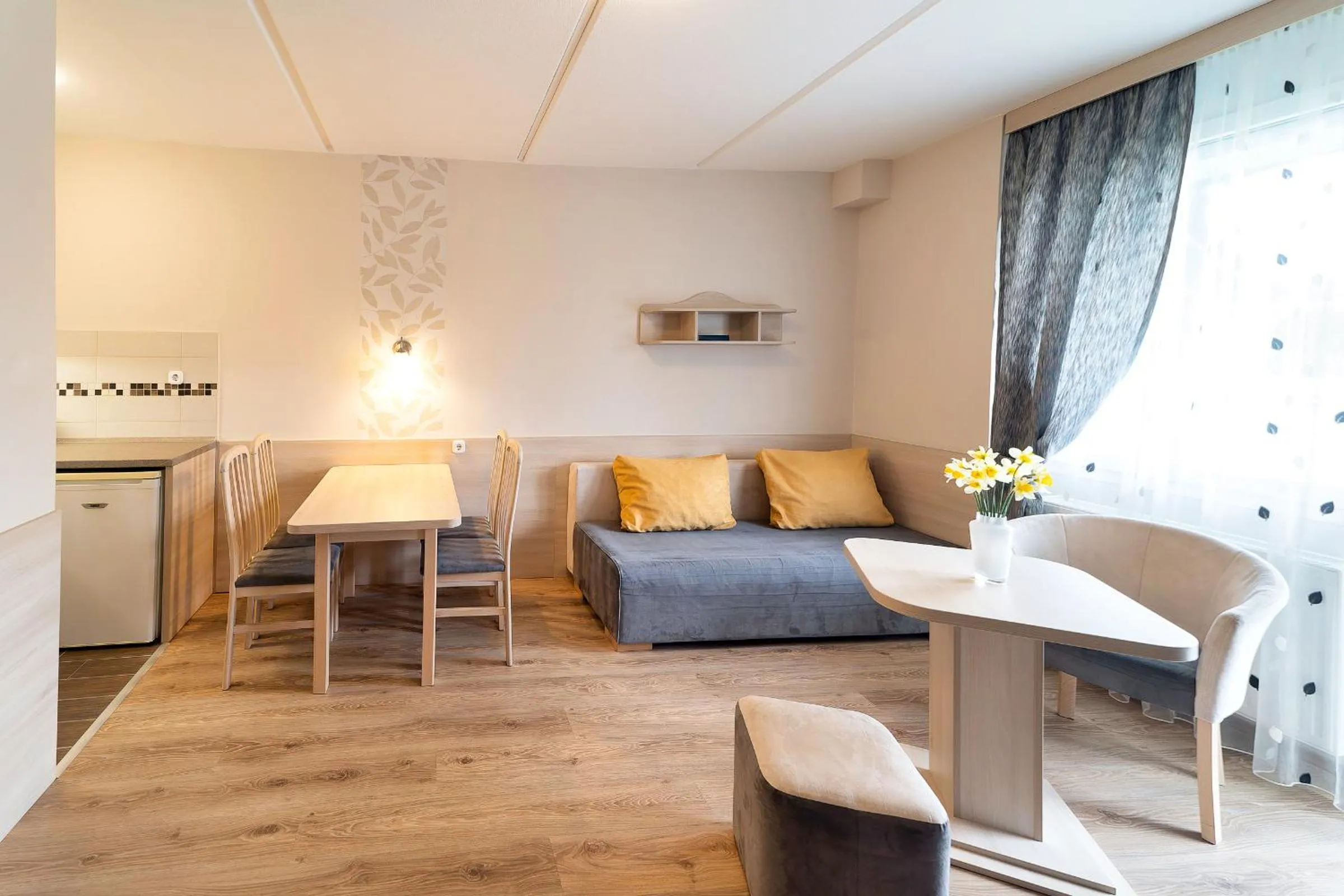 Kitchen or kitchenette in Napfény Hotel