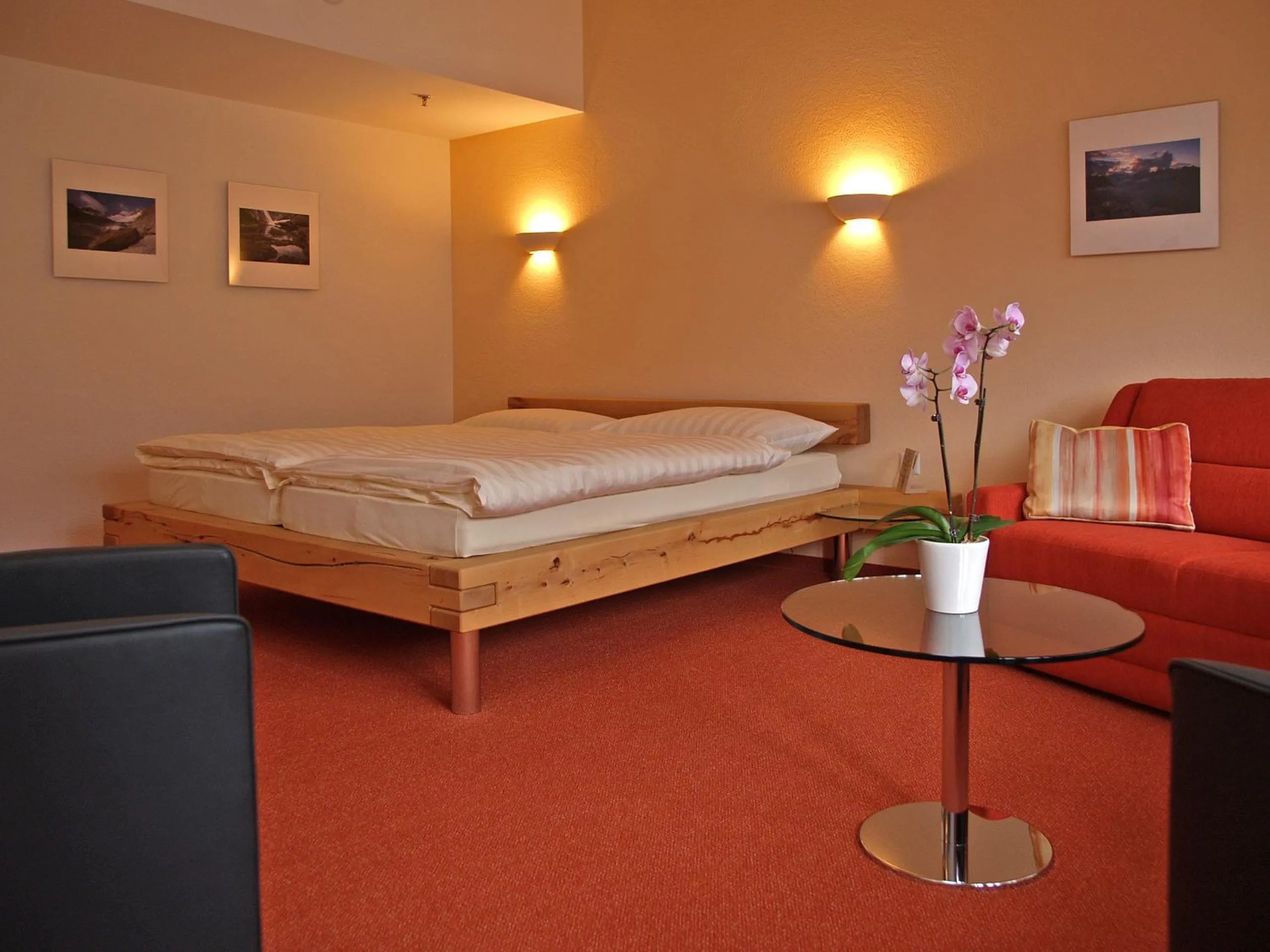Family Room with Lake View in Hotel Steinbock