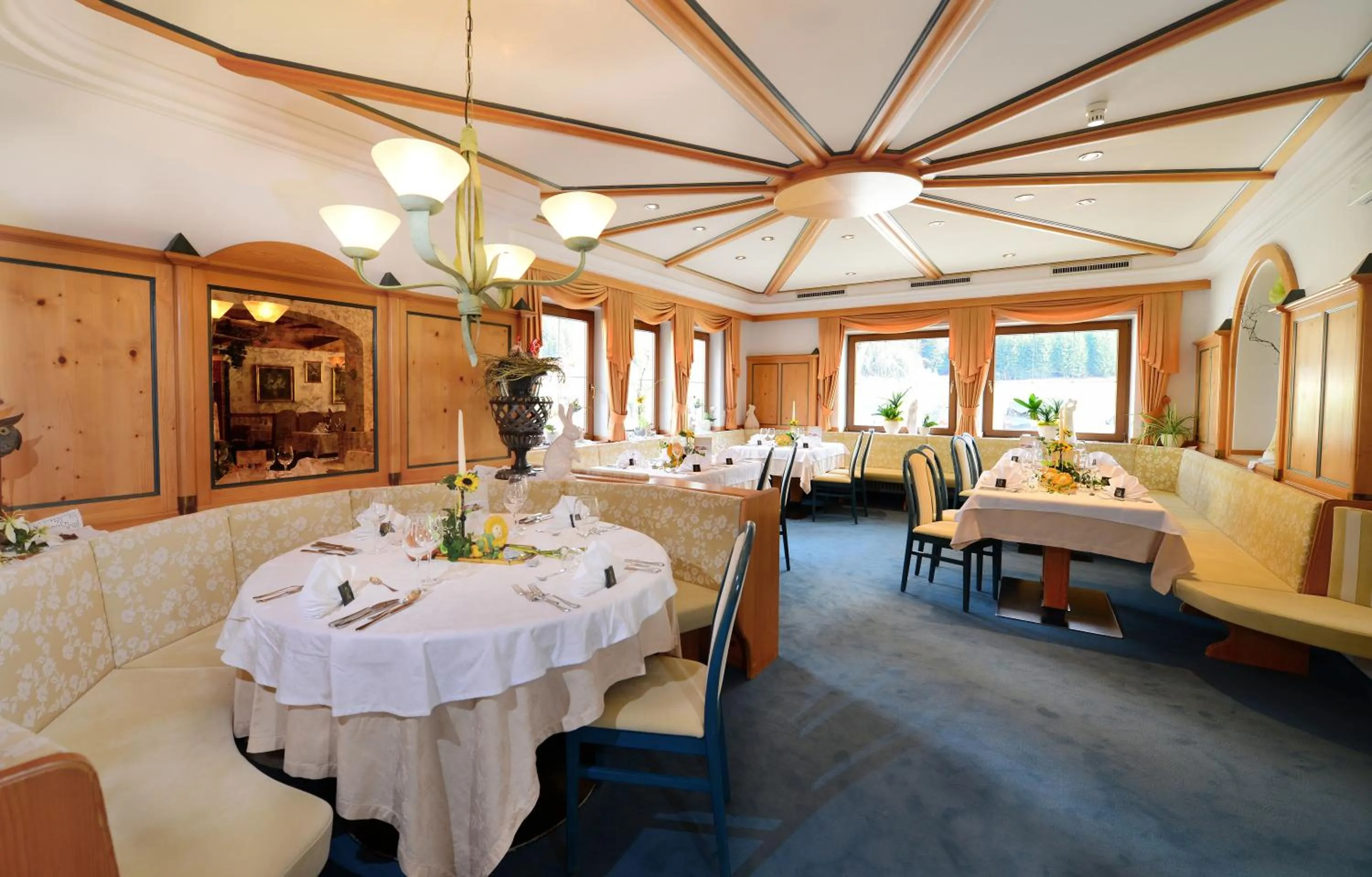 Restaurant/places to eat in Hotel Brunnerhof