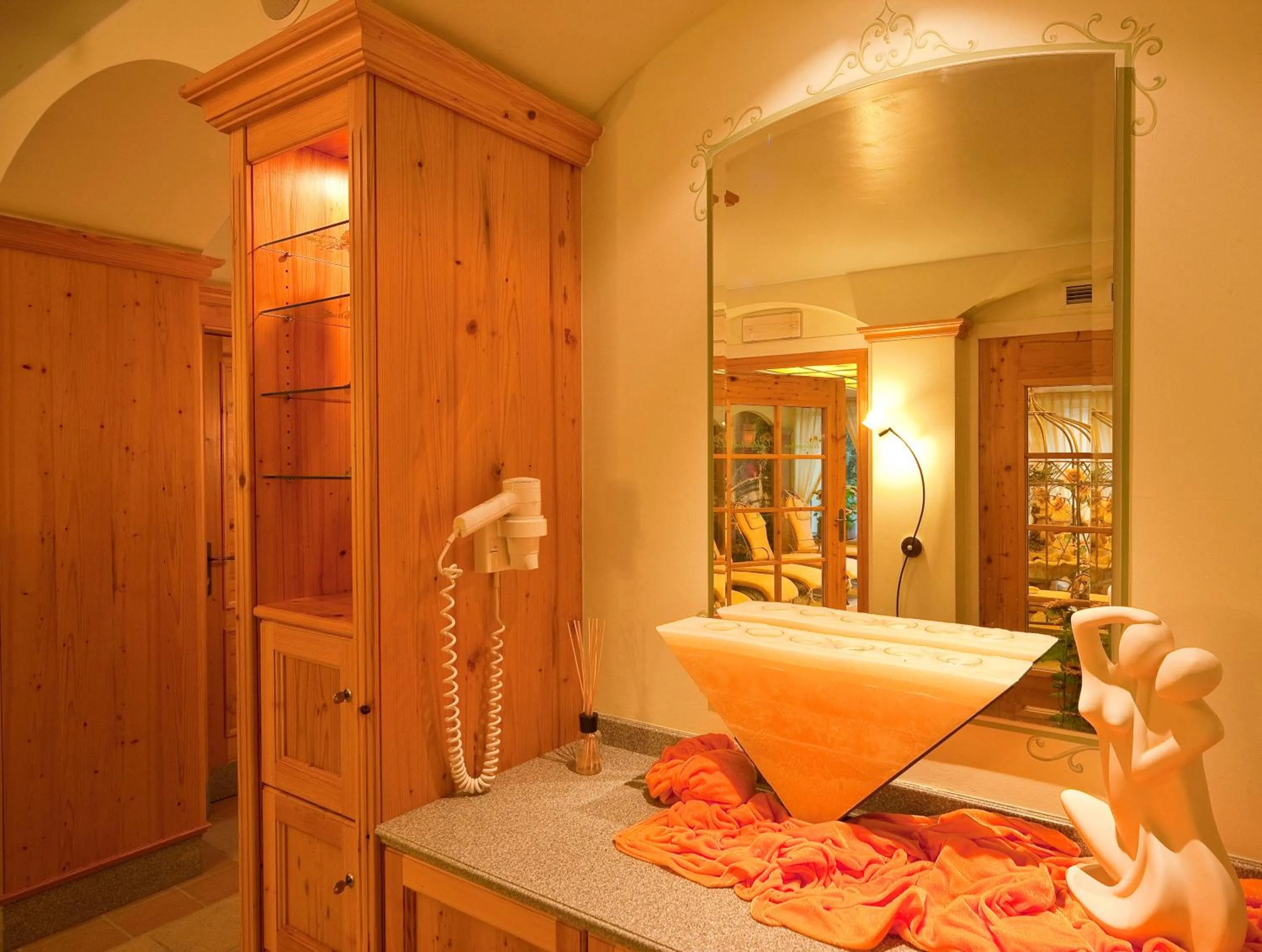 Decorative detail in Hotel Brunnerhof