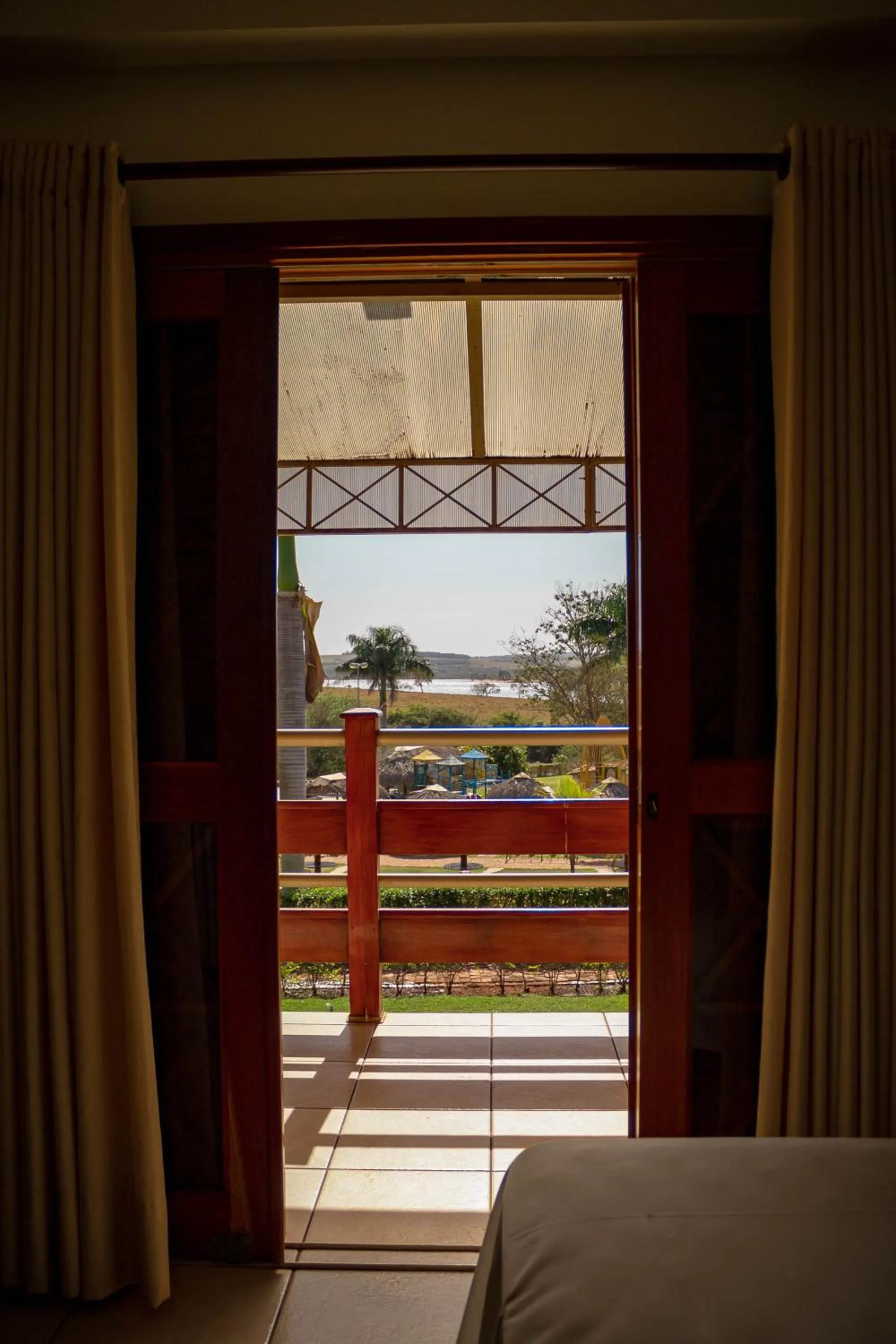 View (from property/room), Bed in Hotel Thermas Bonsucesso