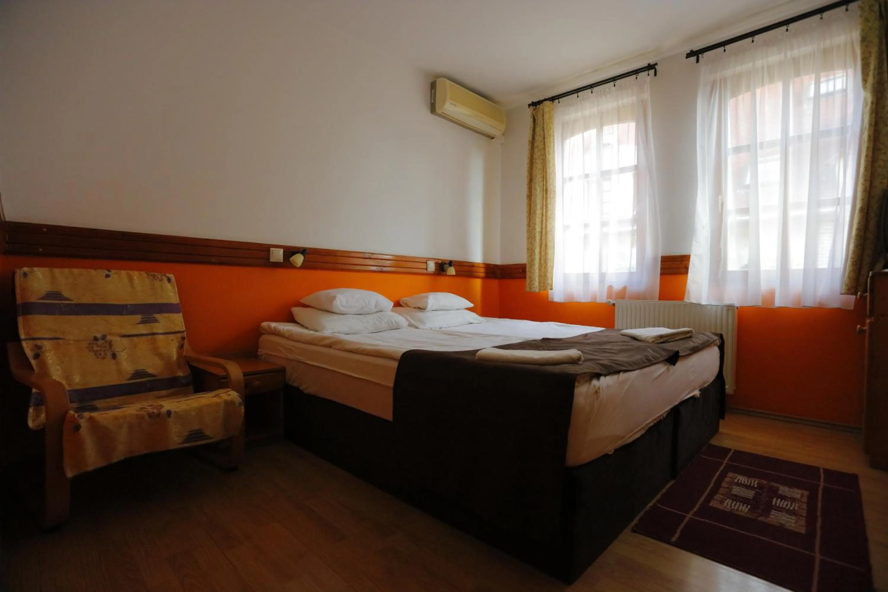 Double Room in Hotel Szent István