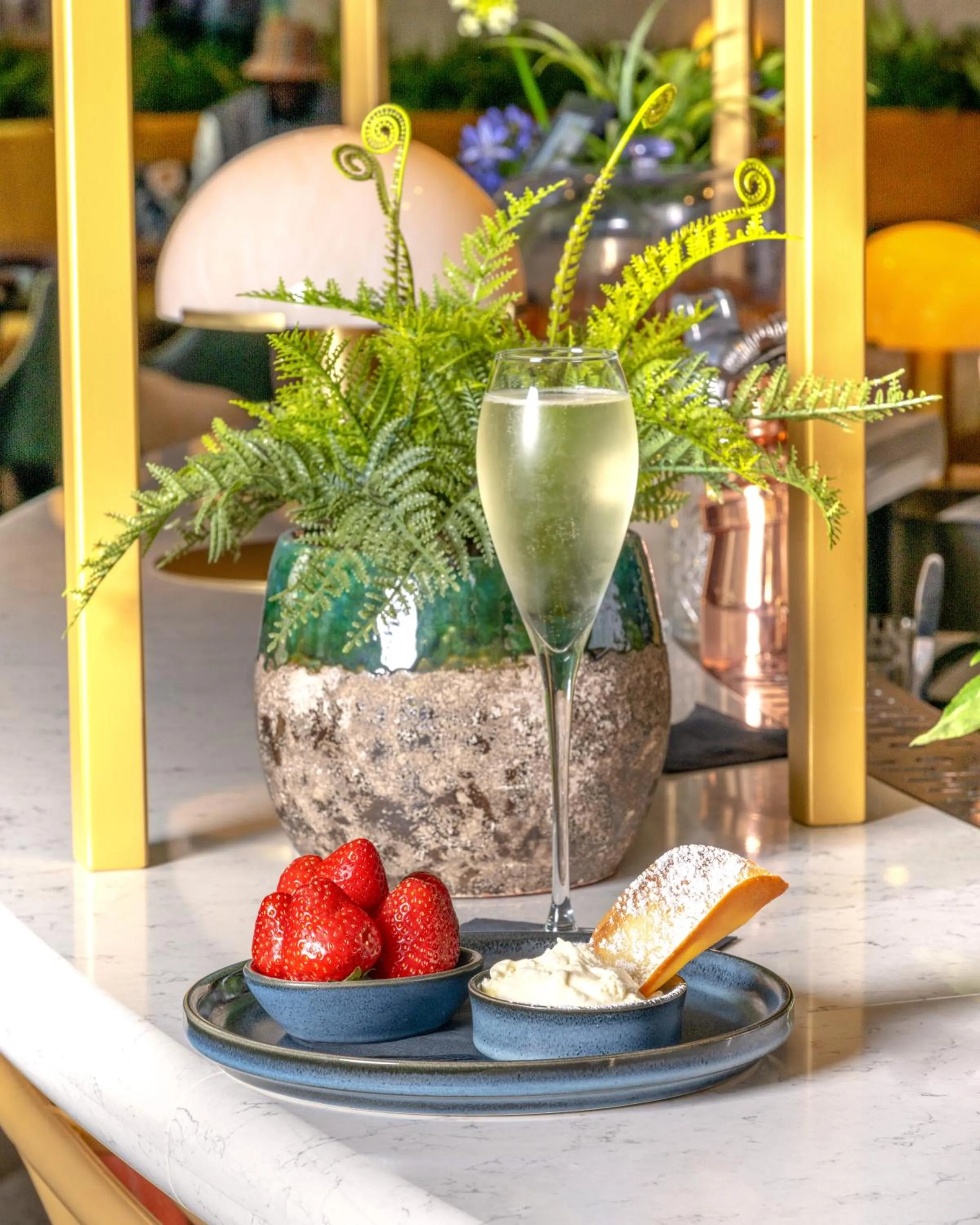 Restaurant/places to eat in DoubleTree by Hilton London Chelsea