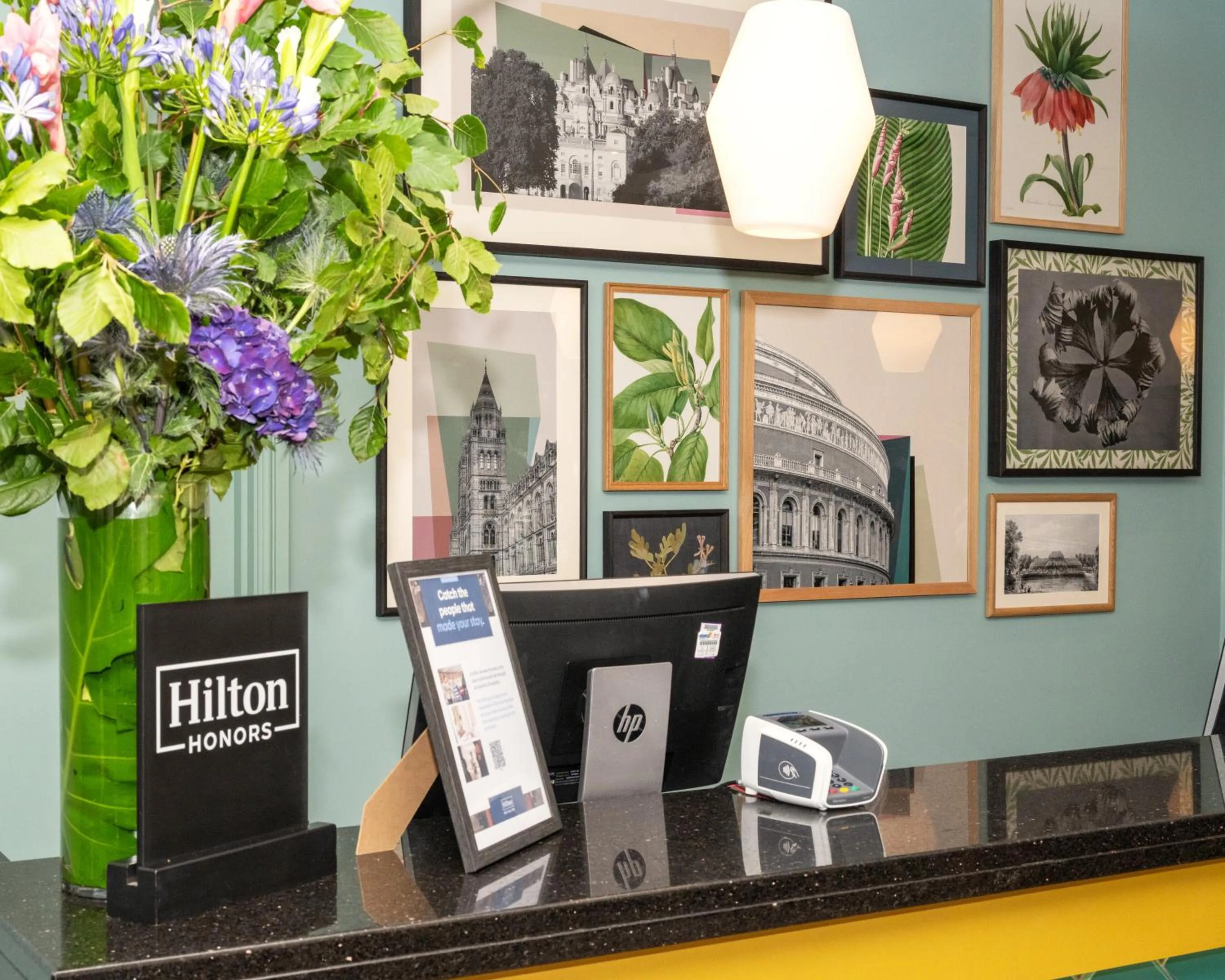 Lobby or reception in DoubleTree by Hilton London Chelsea