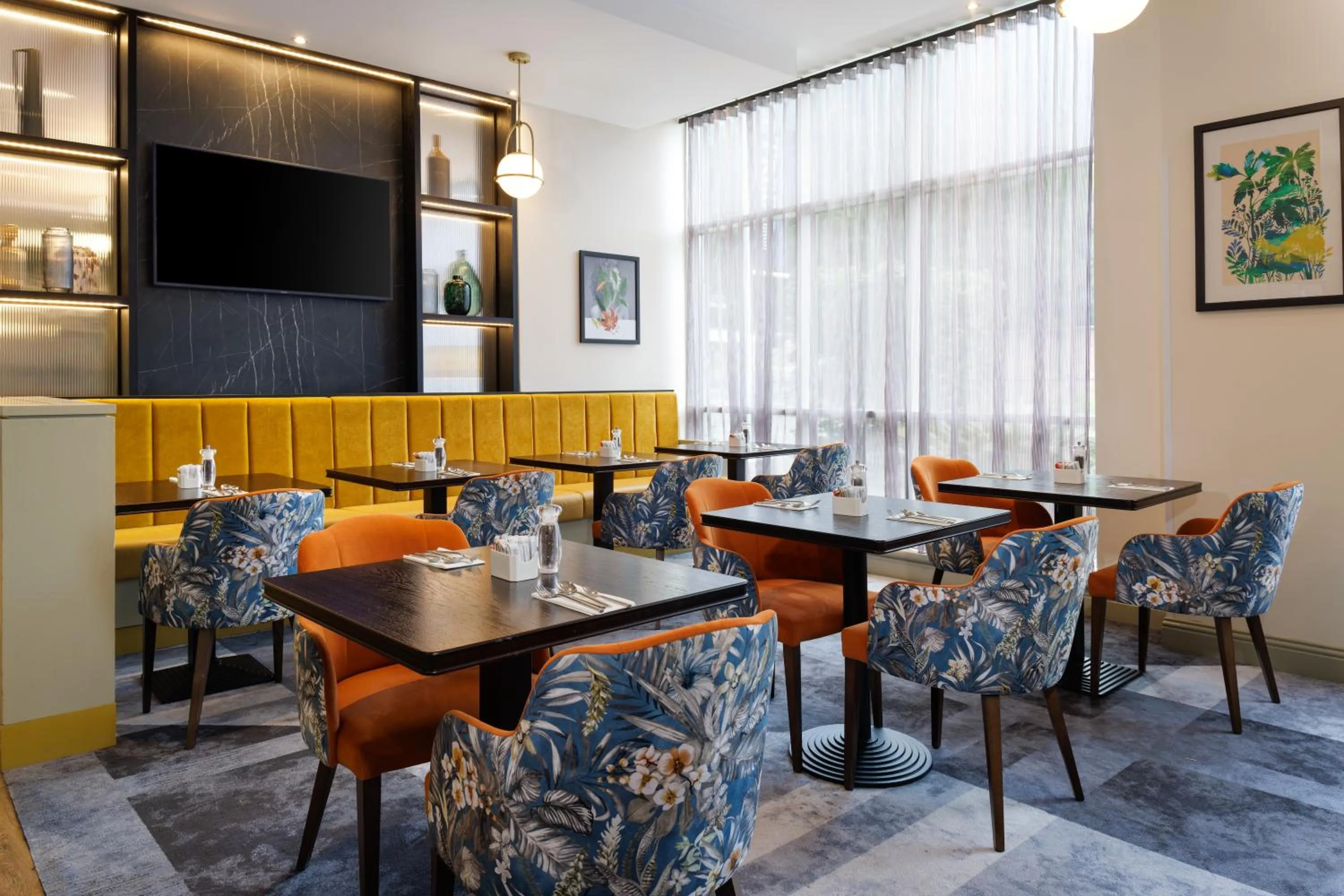 Restaurant/places to eat in DoubleTree by Hilton London Chelsea