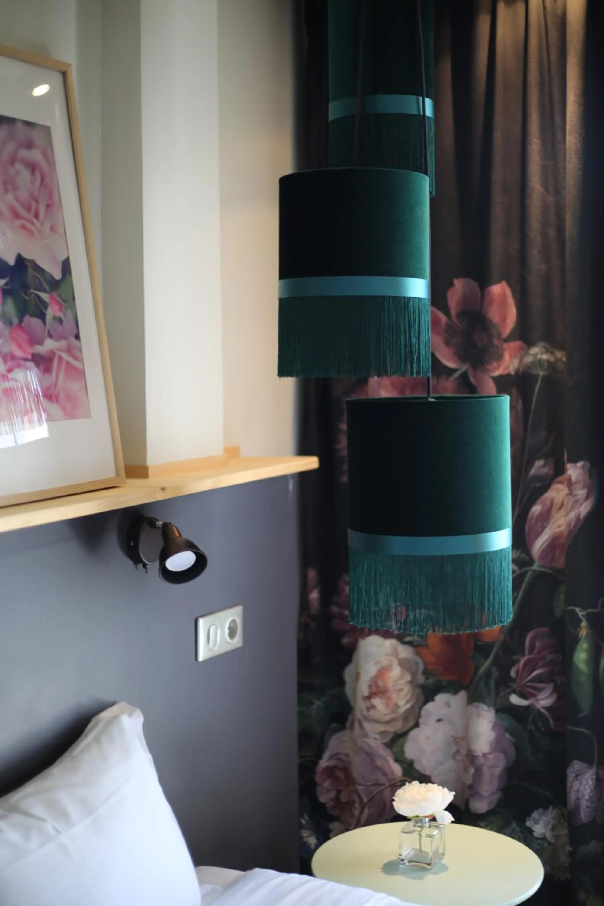 Decorative detail, Bed in Cors'Hotel