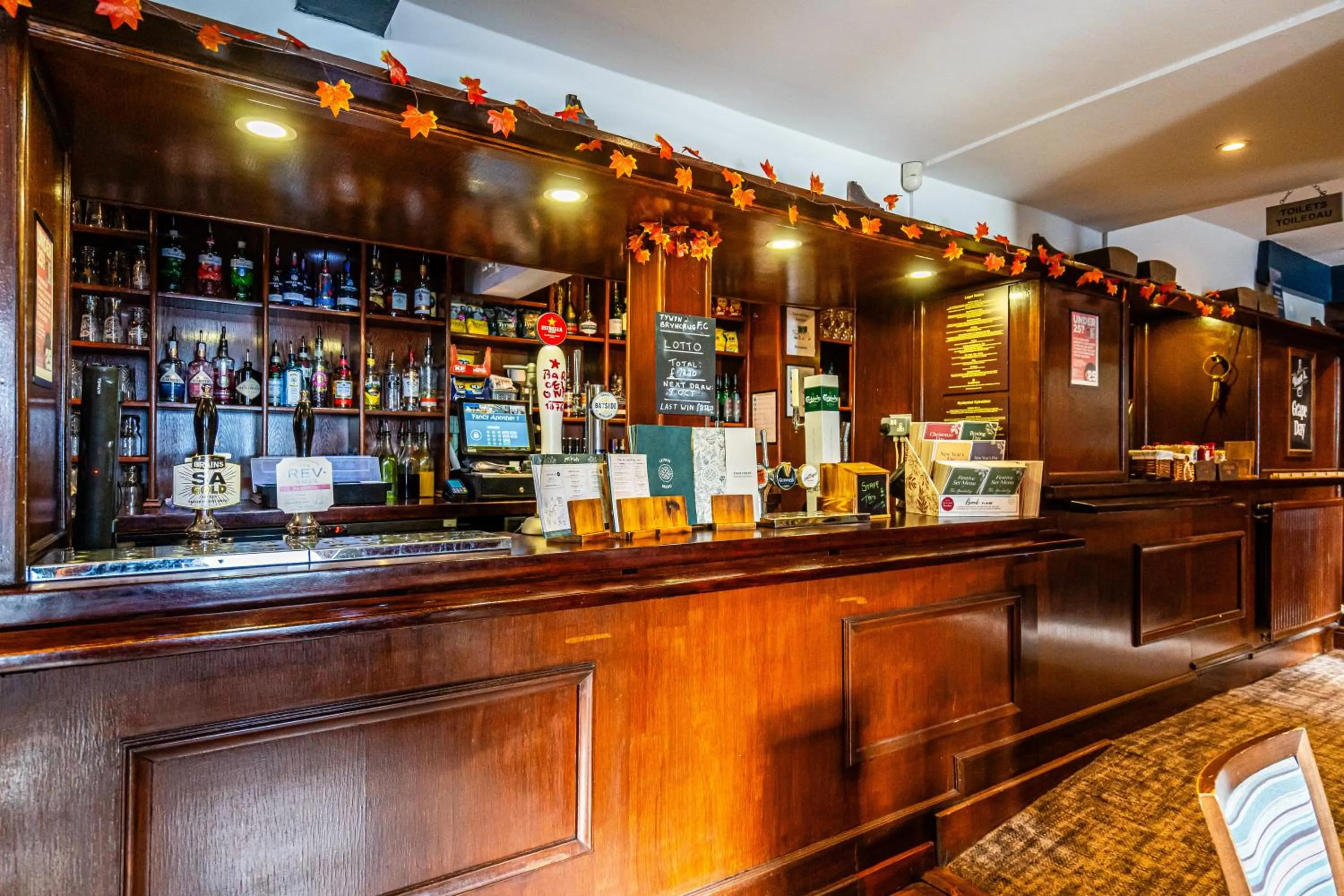 Lounge or bar in Penhelig Arms