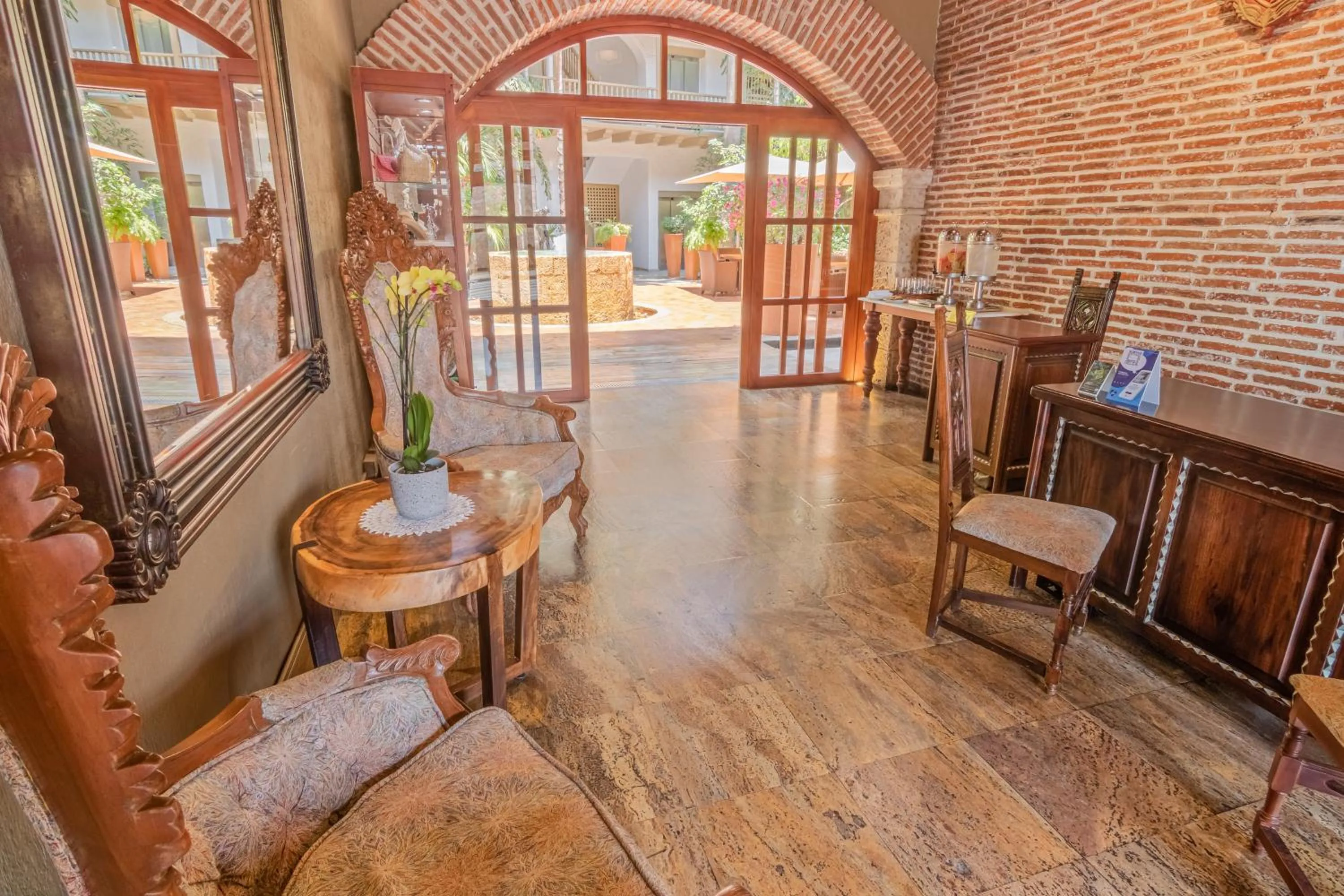 Lobby or reception in GHL Collection Armería Real Hotel