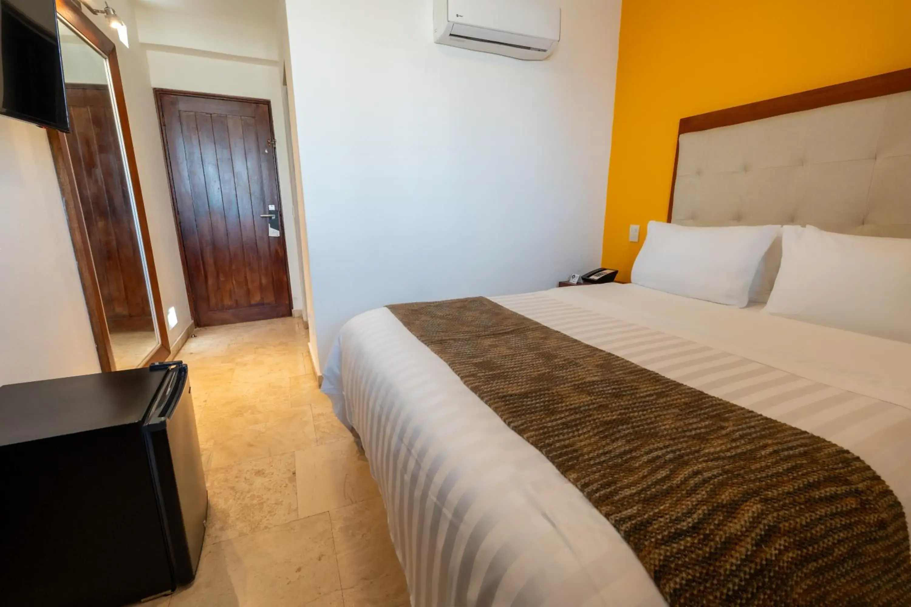 Bed in GHL Collection Armería Real Hotel Bed in GHL Collection Armería Real Hotel