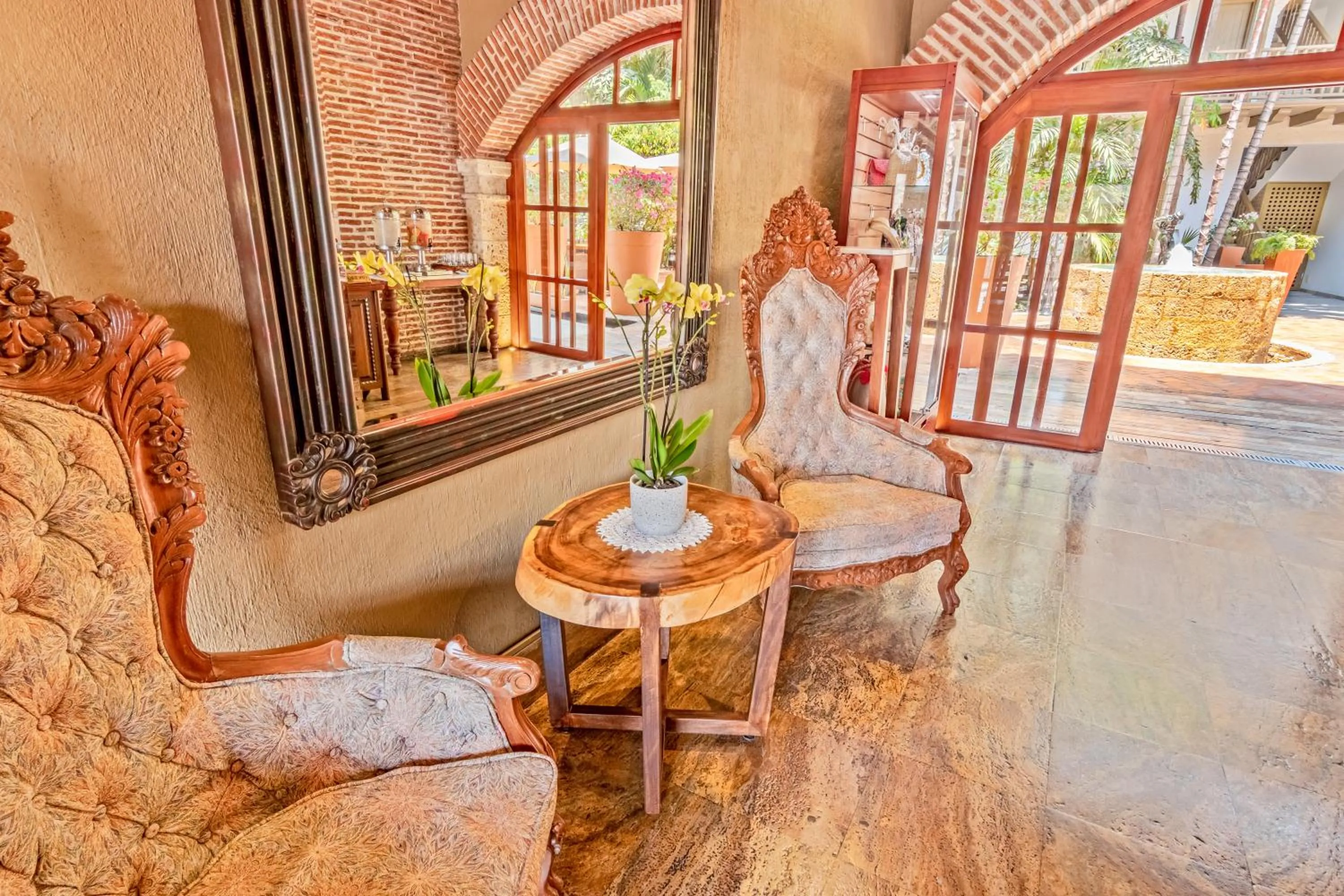 Lobby or reception in GHL Collection Armería Real Hotel