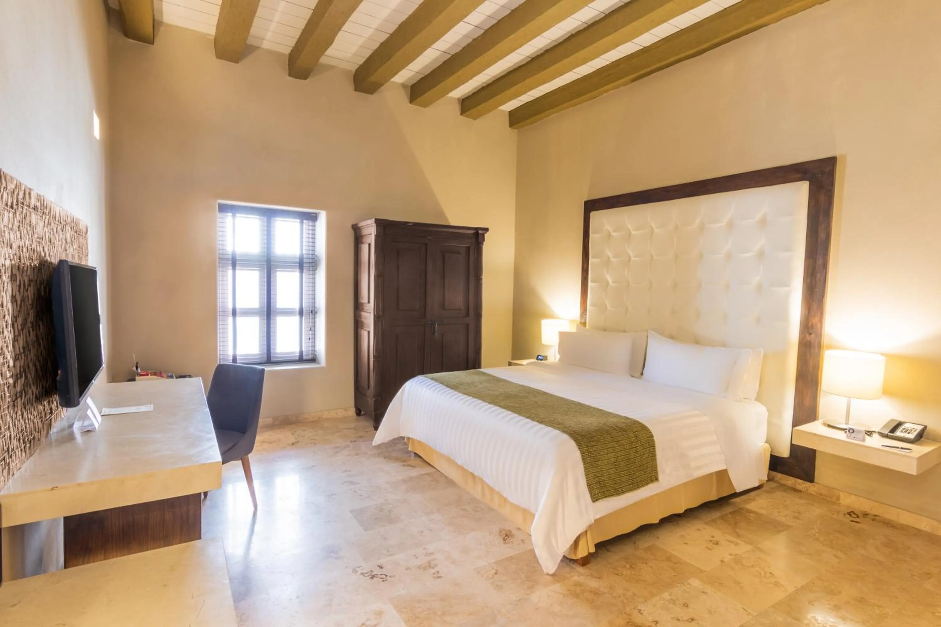 Photo of the whole room, Bed in GHL Collection Armería Real Hotel