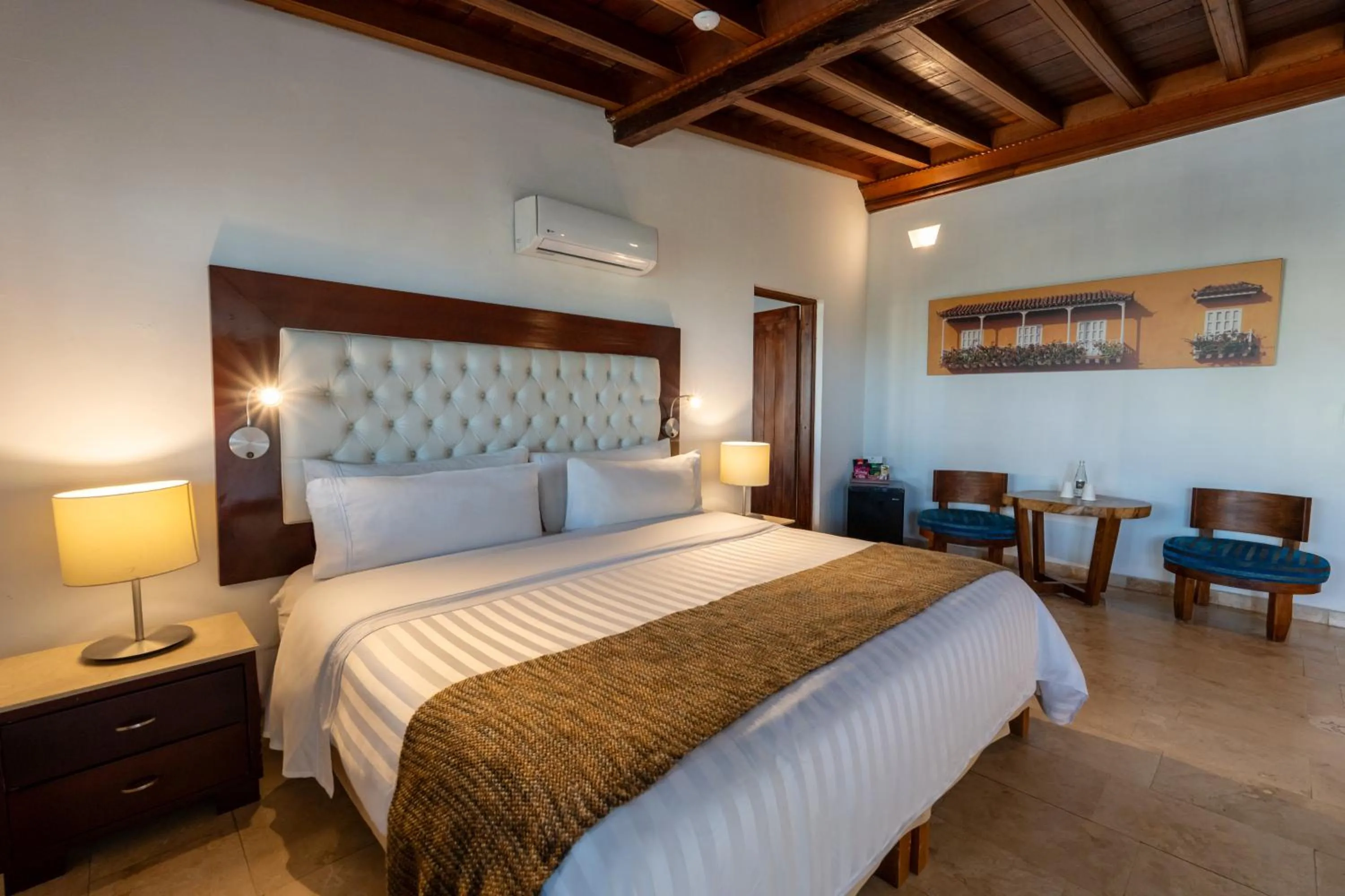 Bed in GHL Collection Armería Real Hotel