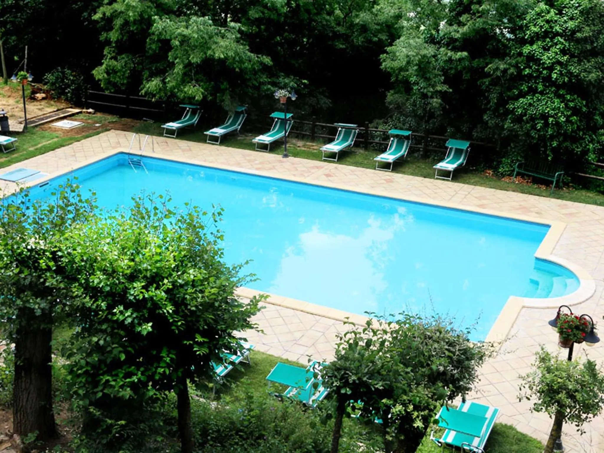 Swimming pool in Torre di Renda