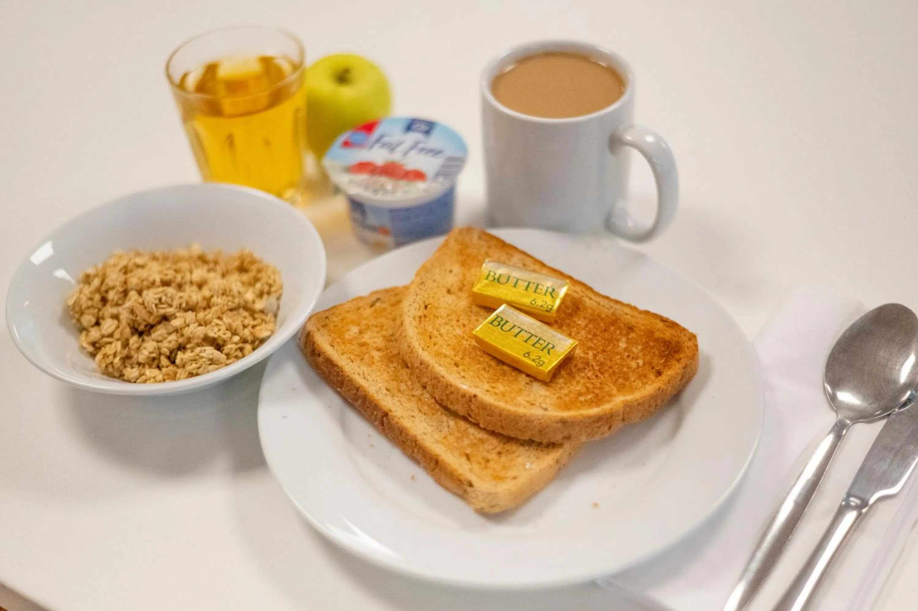 Breakfast in Glasgow Youth Hostel