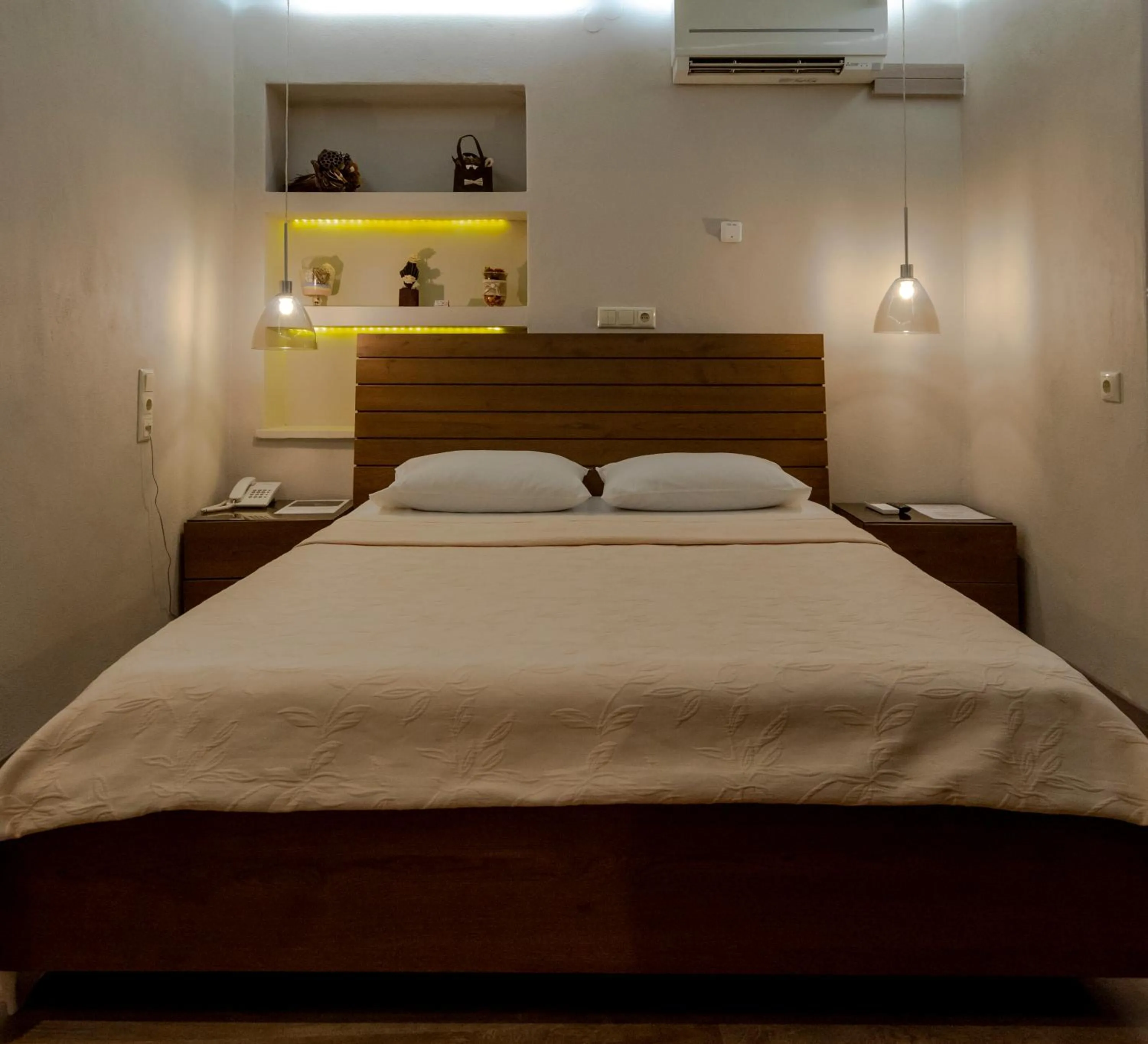 Bed in Hotel Meteora