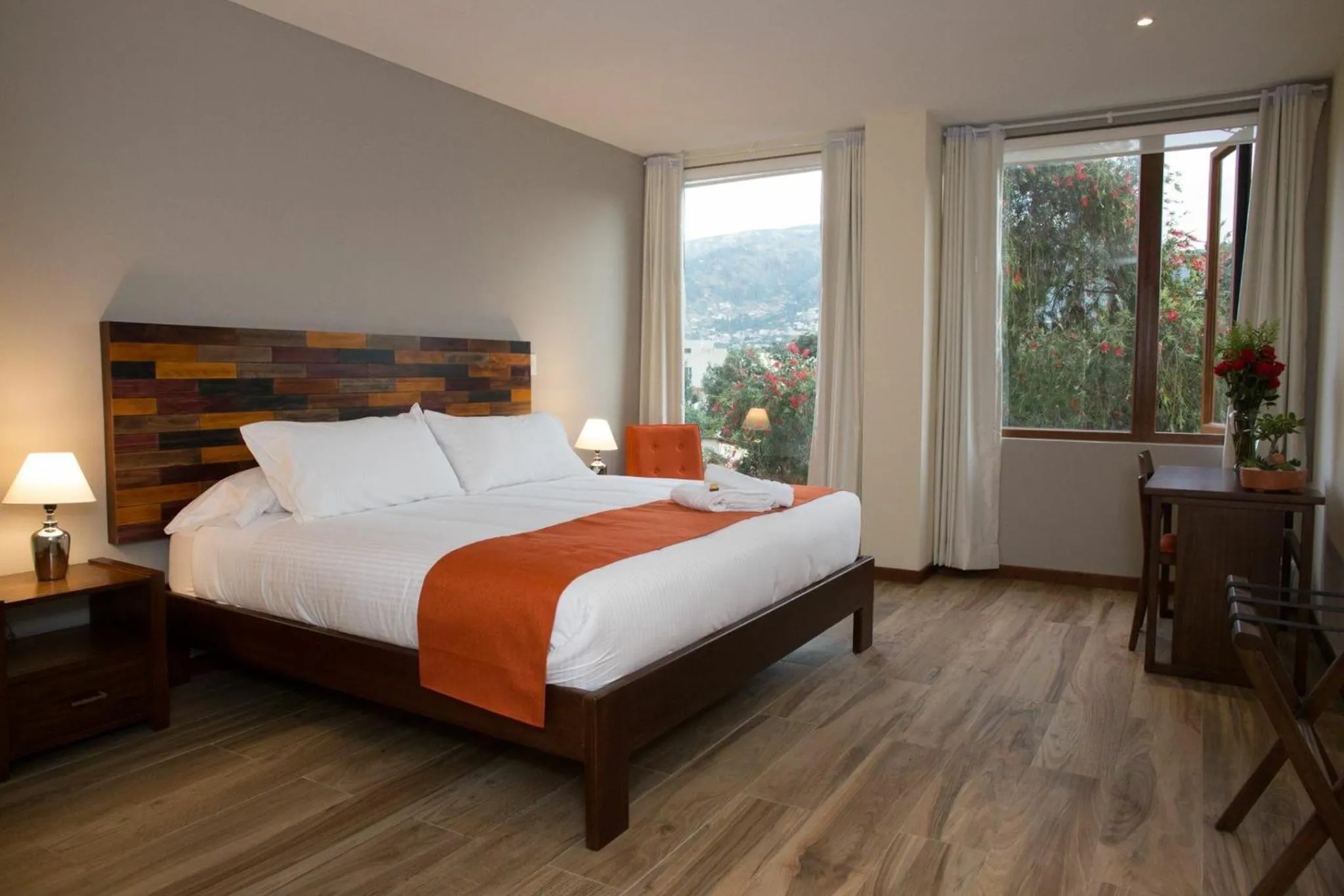 Photo of the whole room, Bed in Ilalo Garden Hotel & Restaurant