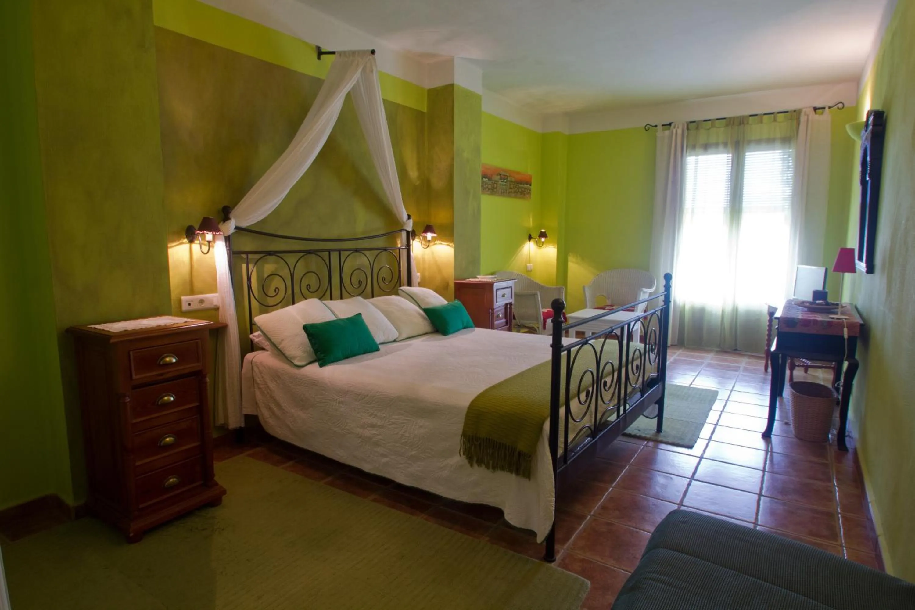 Photo of the whole room, Bed in Sierra Quilama -TOP 3 en Alojamientos-Junto a La ALBERCA