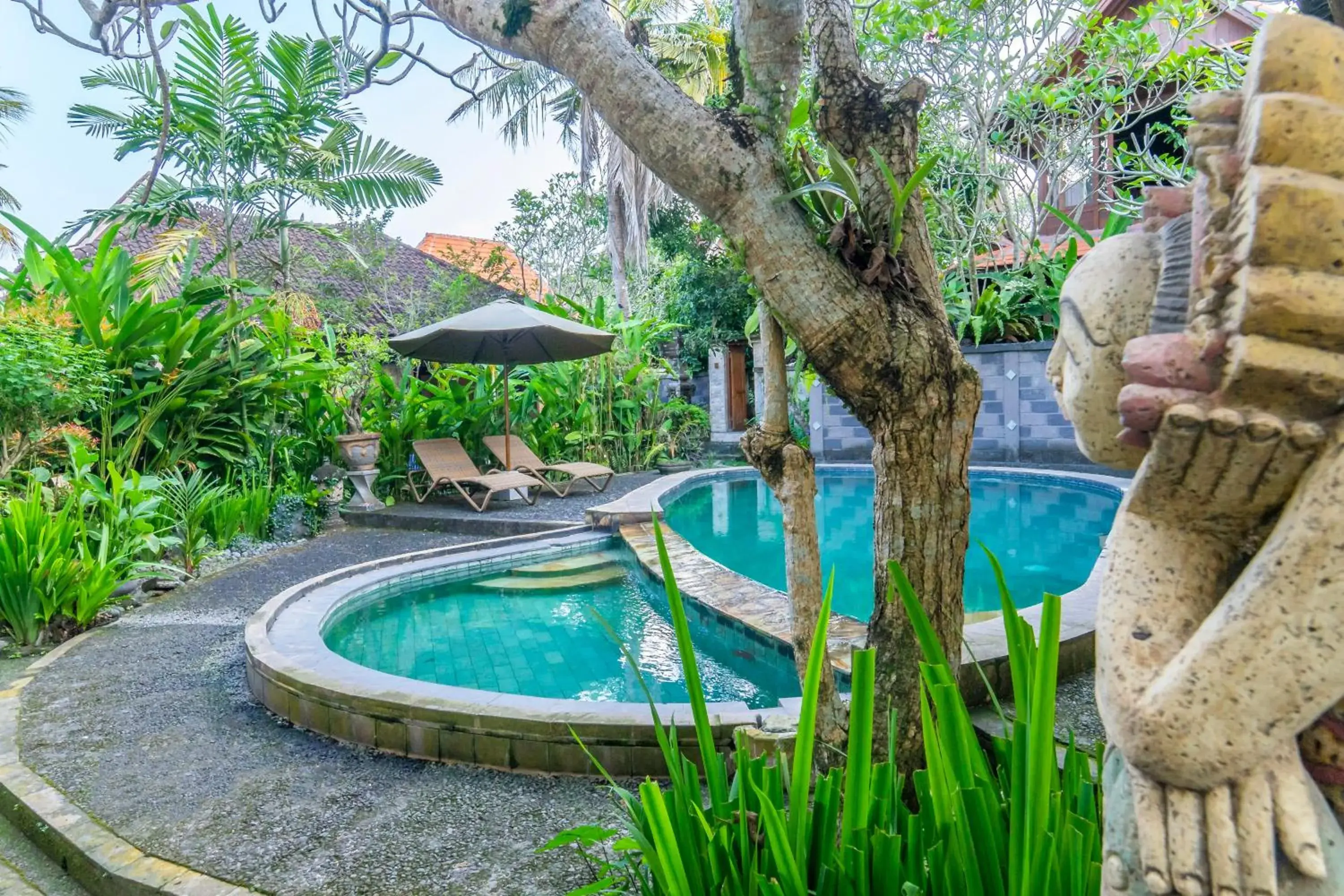 Deluxe Villa in Sari Bamboo Bungalows Deluxe Villa in Sari Bamboo Bungalows