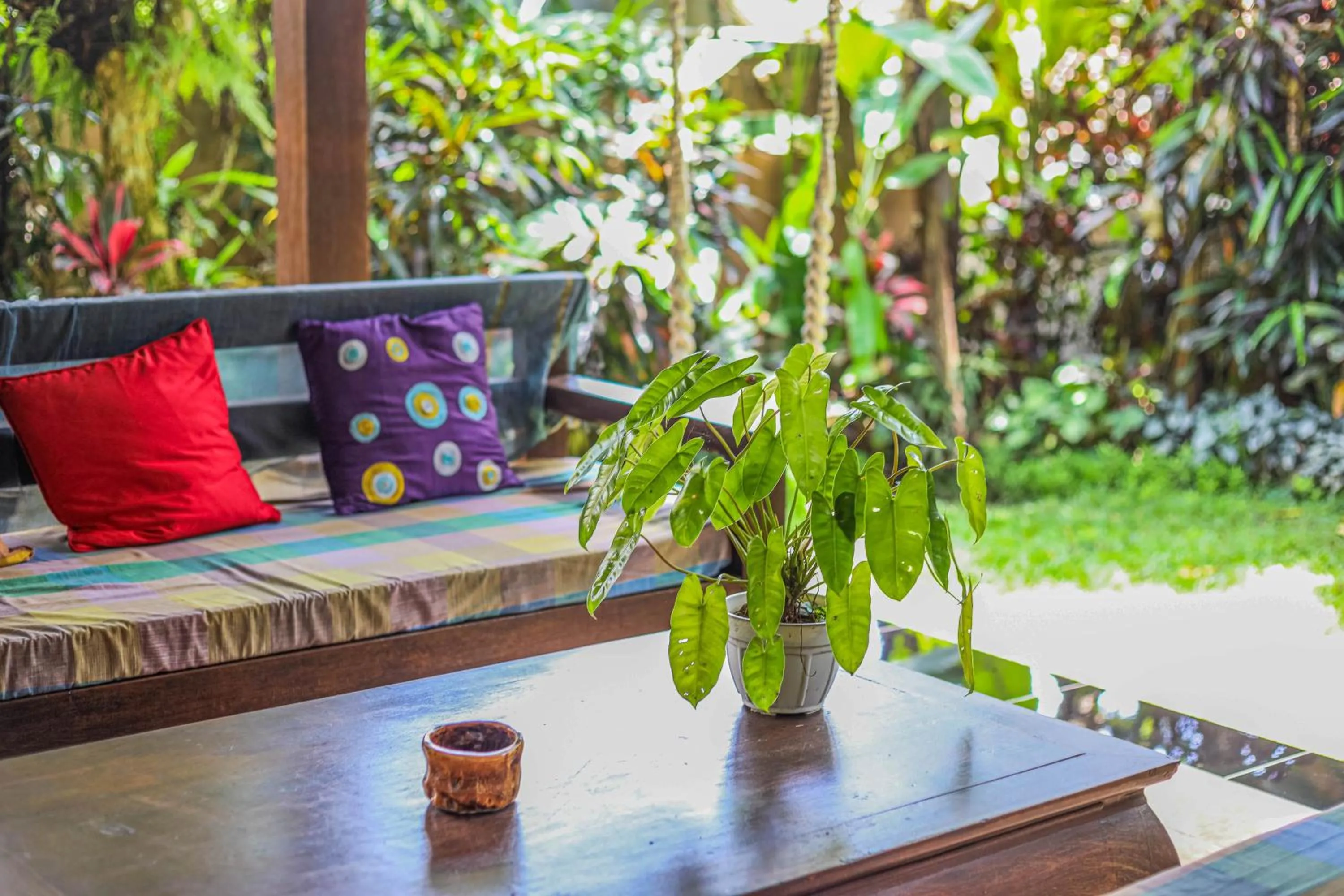Decorative detail in Sari Bamboo Bungalows