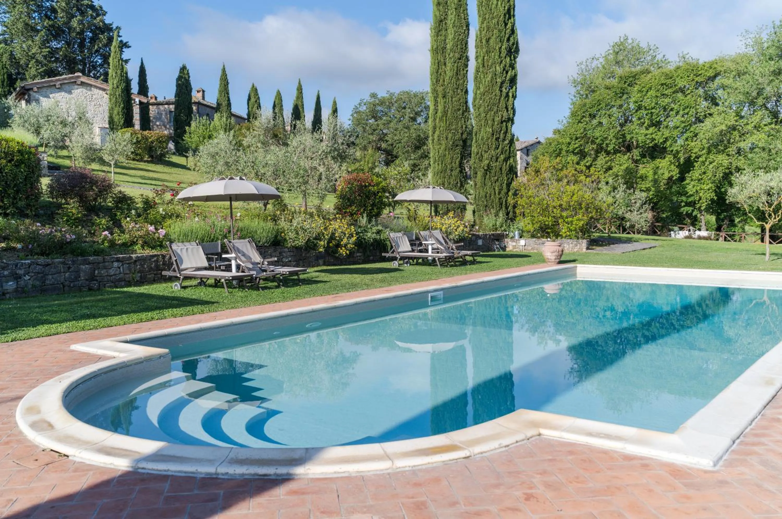 Swimming pool in Borgo Argenina