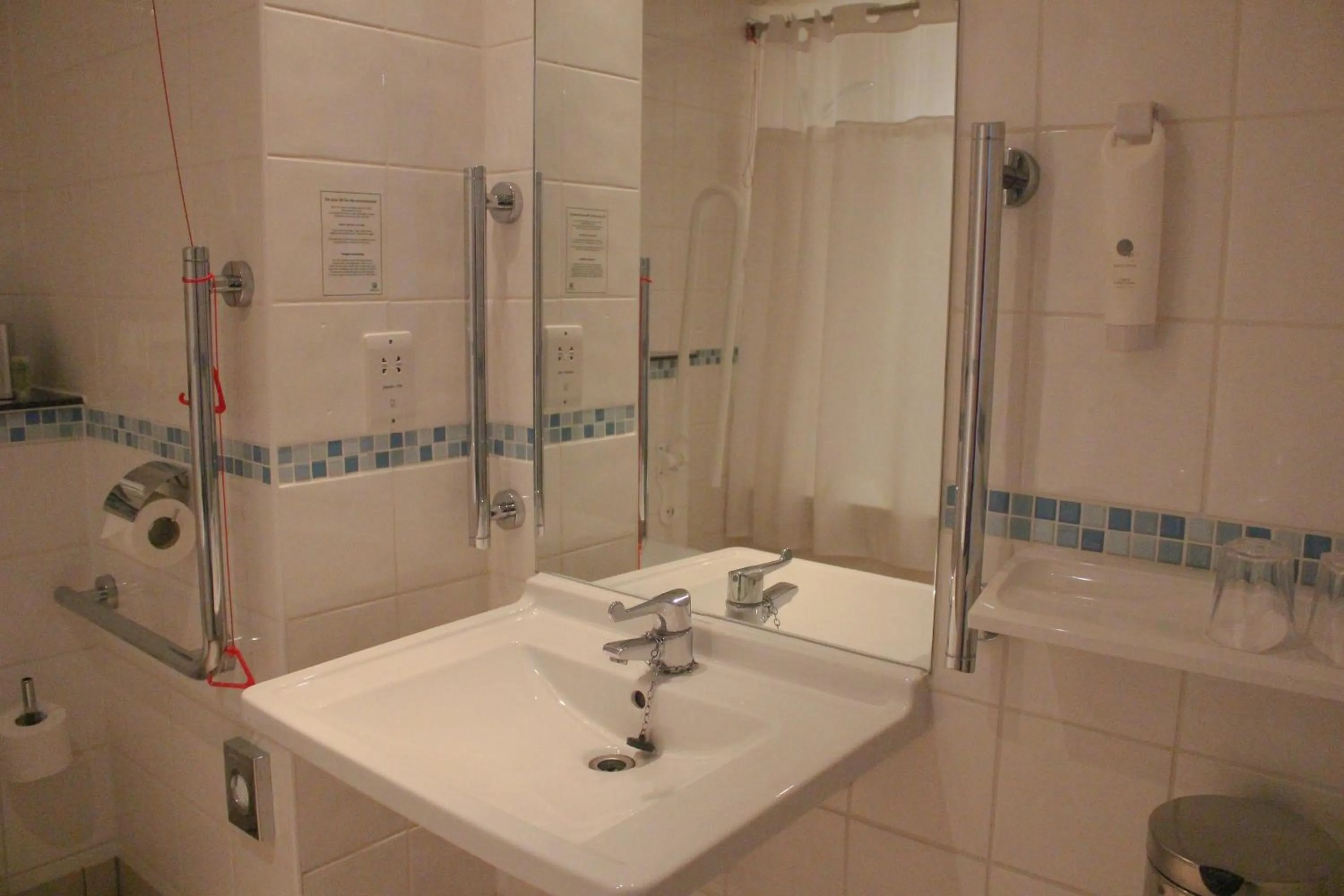 Bathroom in Holiday Inn Taunton M5, Jct25 by IHG