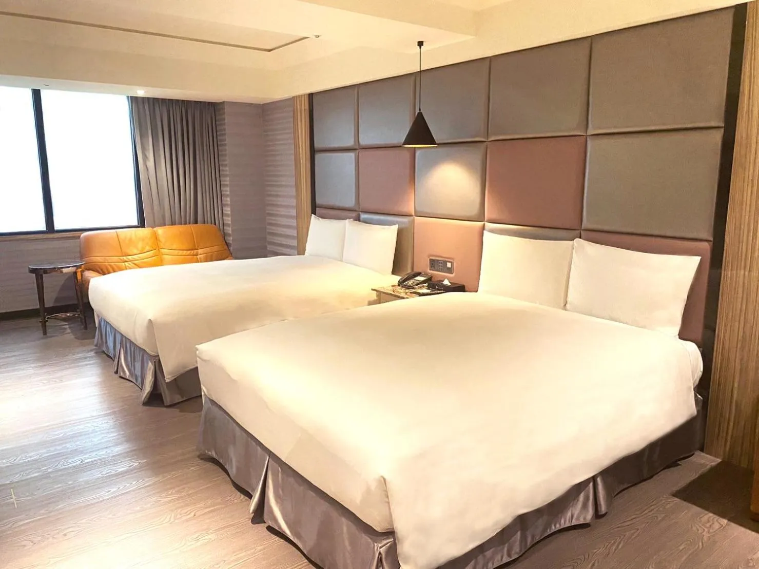 Photo of the whole room, Bed in Sun Hao Hotel Taichung