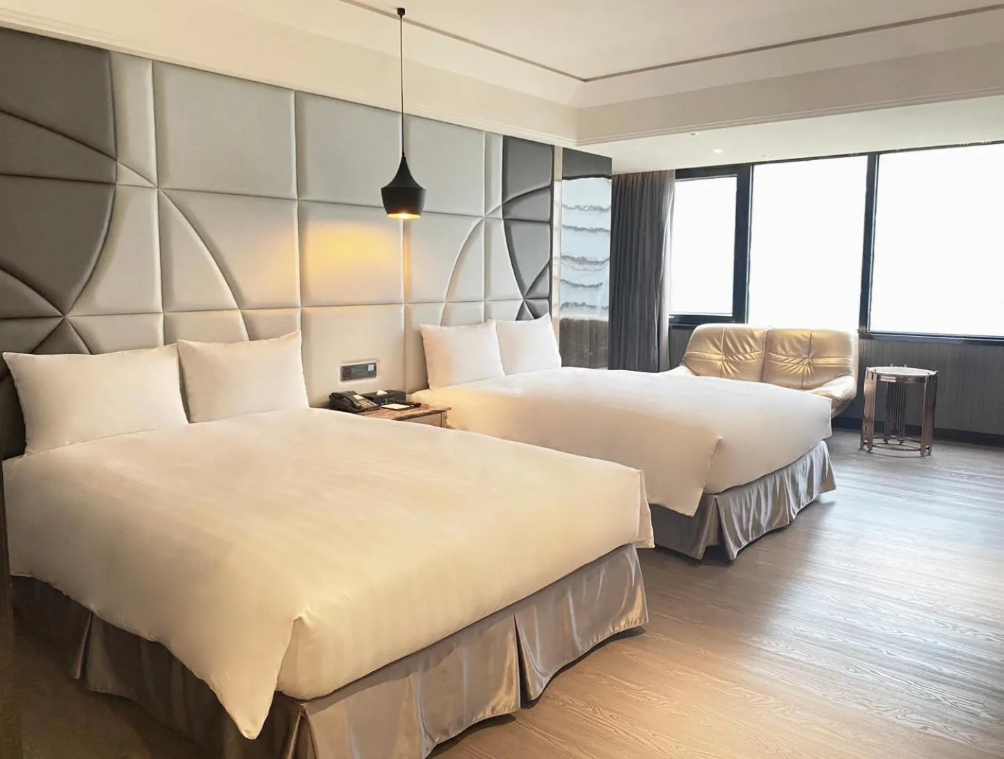 Photo of the whole room, Bed in Sun Hao Hotel Taichung