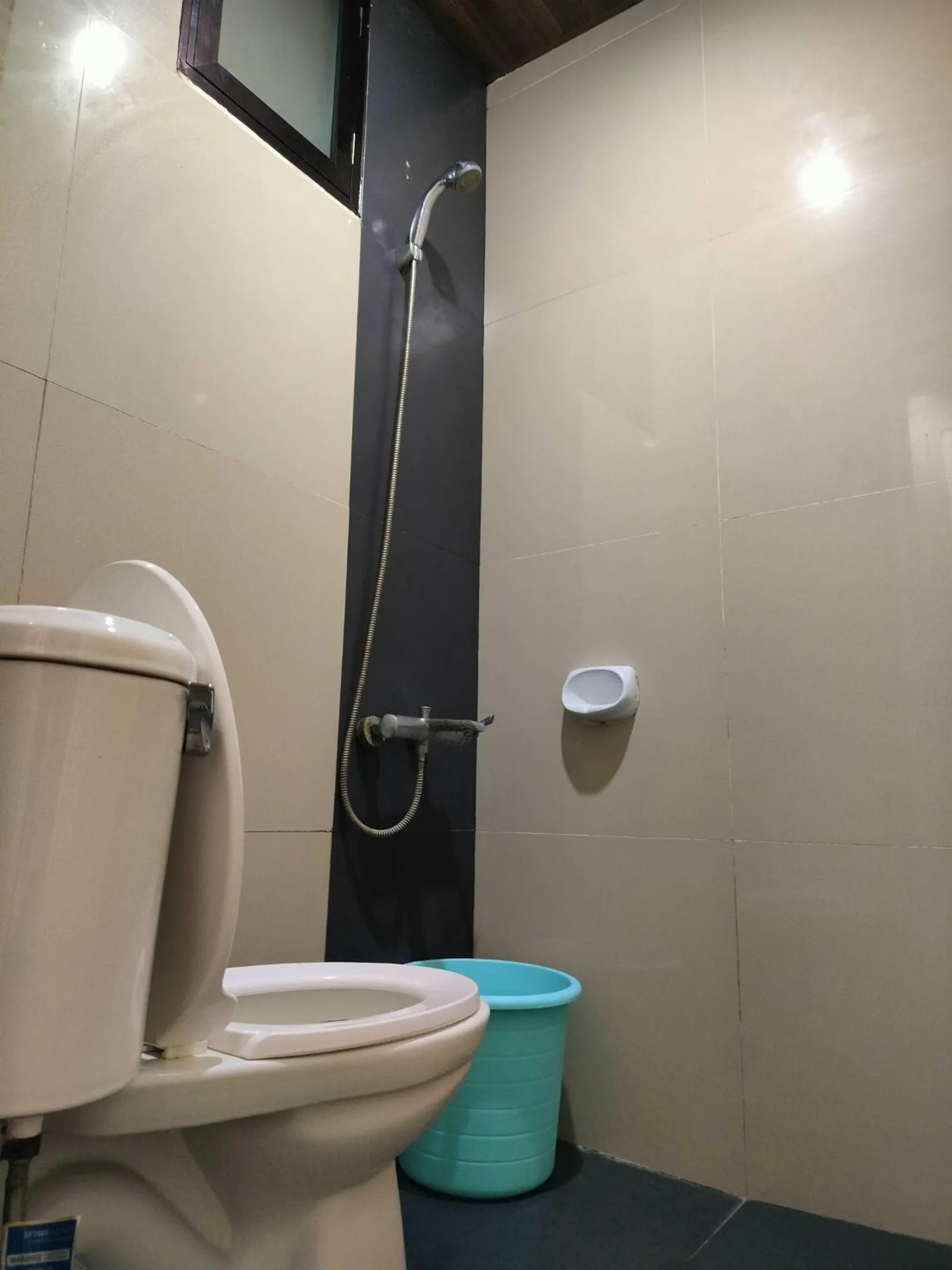 Shower in Cebu Pungko-pungko Hostel