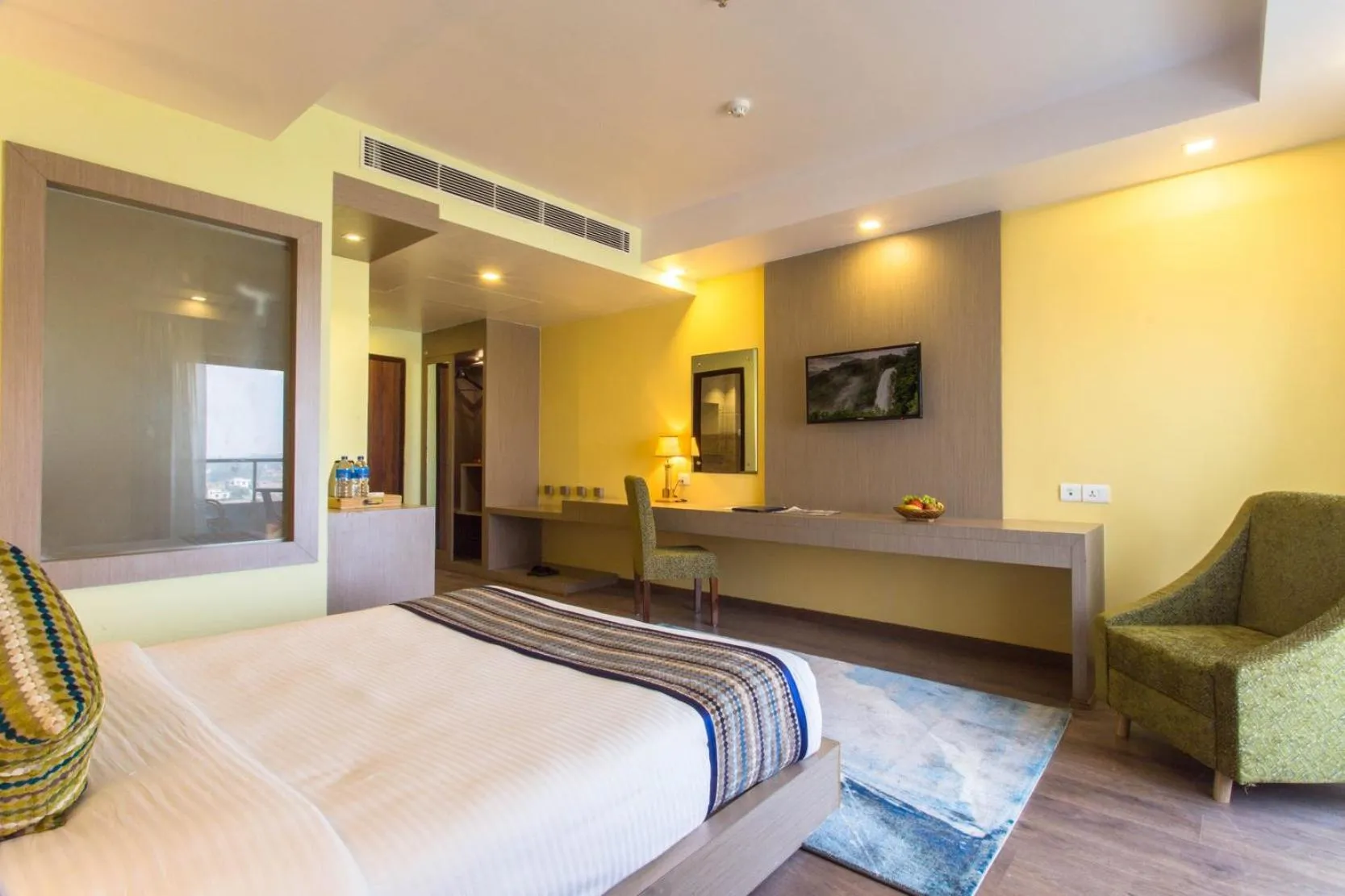 Bedroom, Bed in Hotel Siddhartha, Nepalgunj