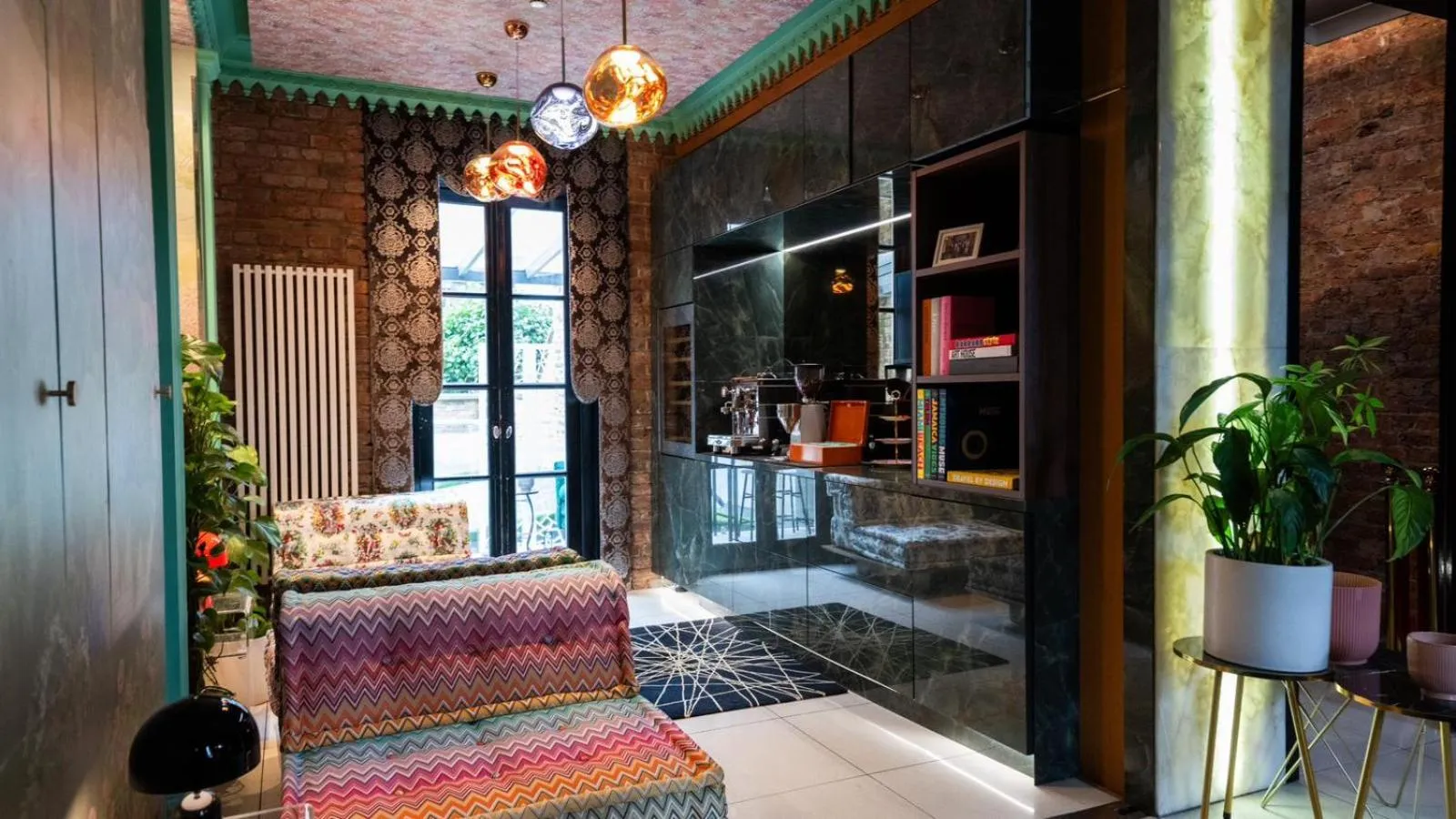 Living room in The Melville Hotel by Rokxy- Kings Cross