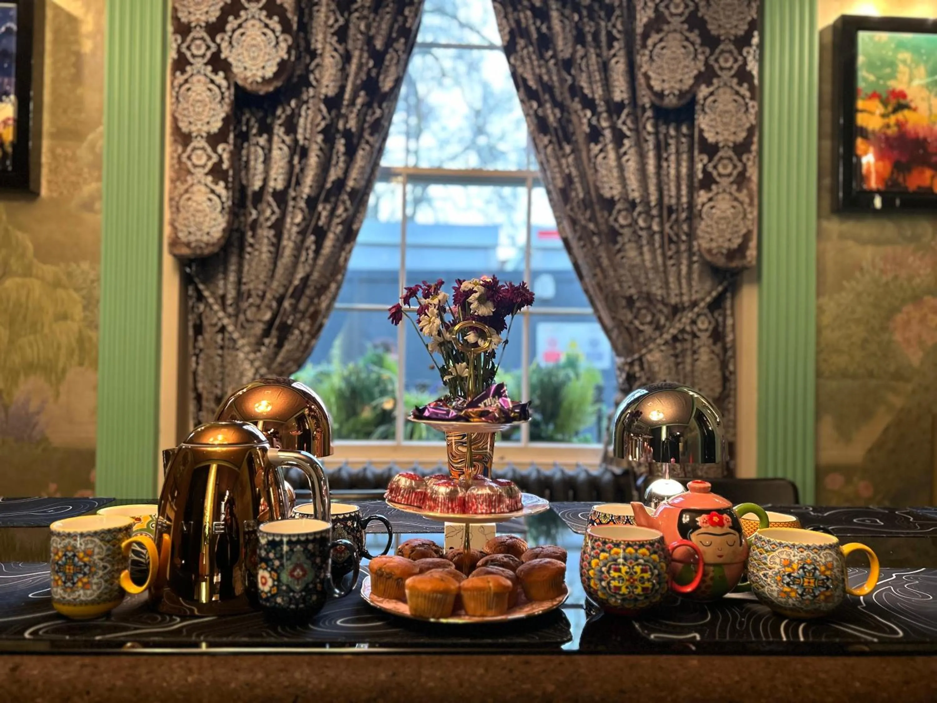 Coffee/tea facilities in The Melville Hotel by Rokxy- Kings Cross