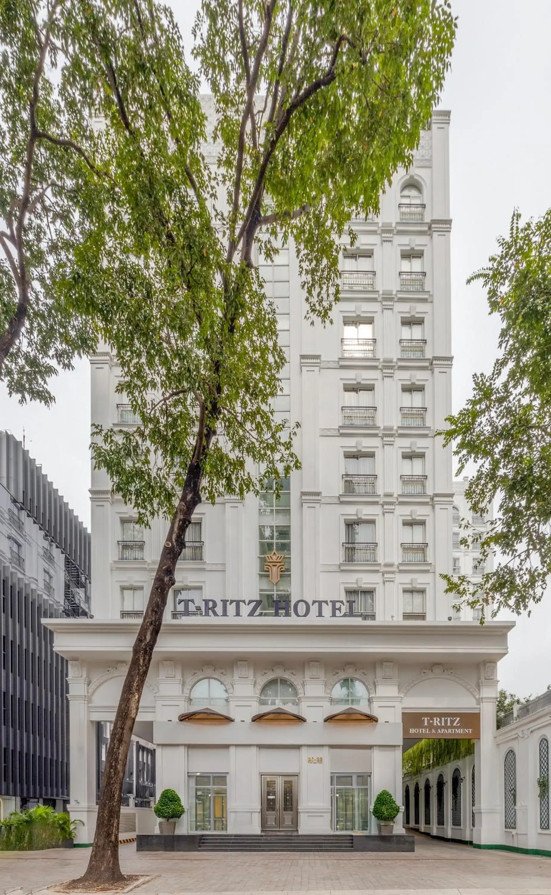 Property building in T-Ritz Saigon Hotel & Apartment Property building in T-Ritz Saigon Hotel & Apartment