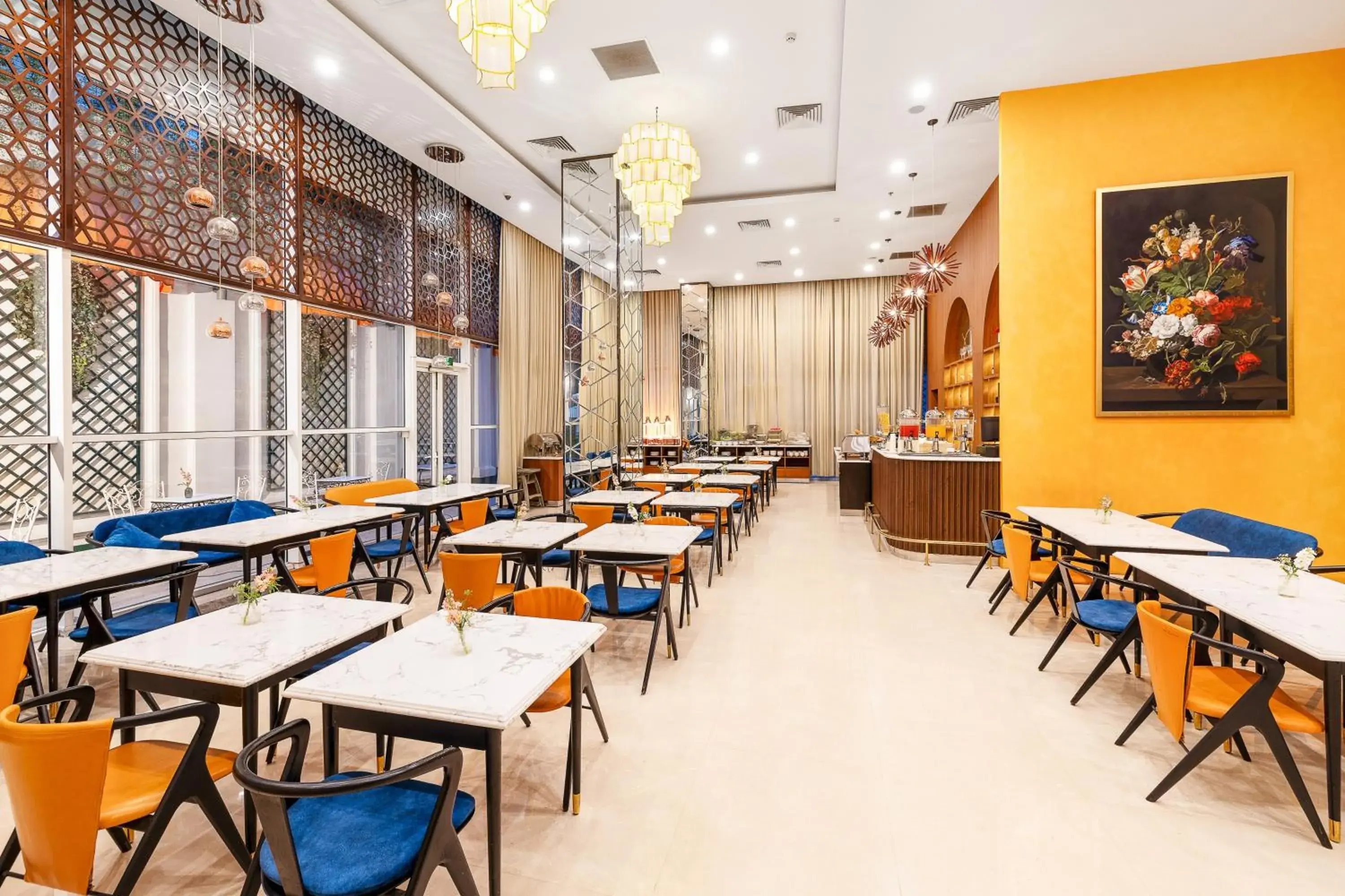 Restaurant/places to eat in T-Ritz Saigon Hotel & Apartment Restaurant/places to eat in T-Ritz Saigon Hotel & Apartment