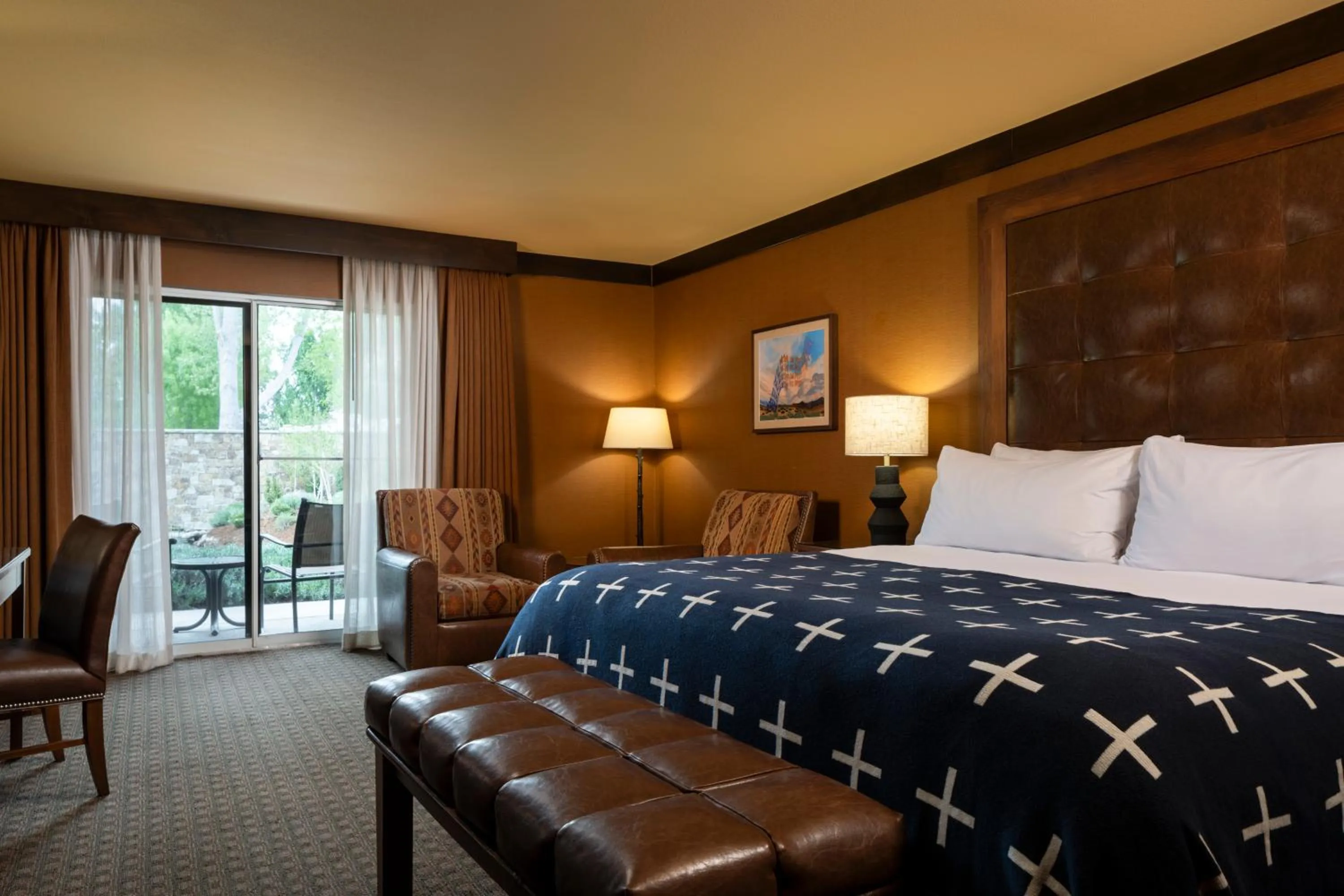 Bed in Wayfinder Bishop