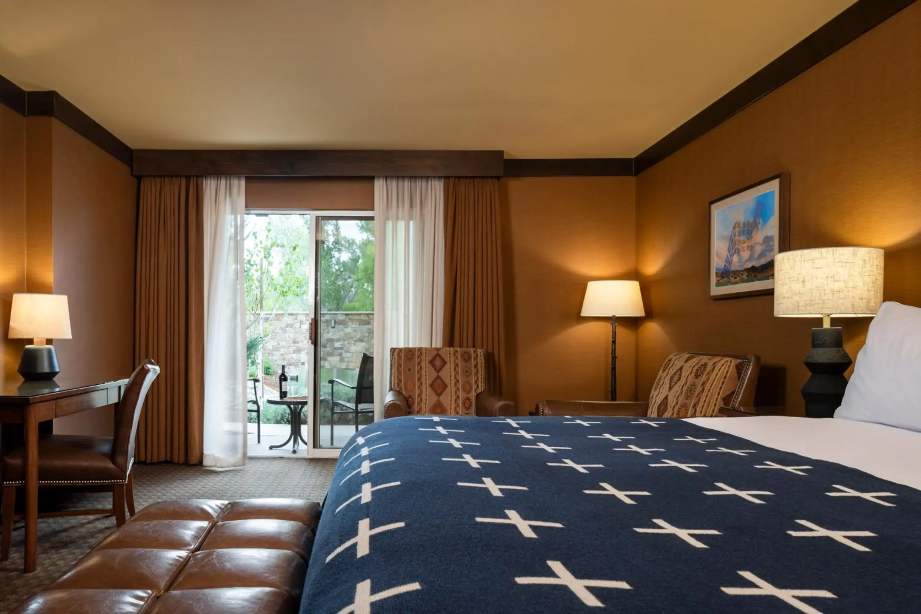 Bed in Wayfinder Bishop Bed in Wayfinder Bishop