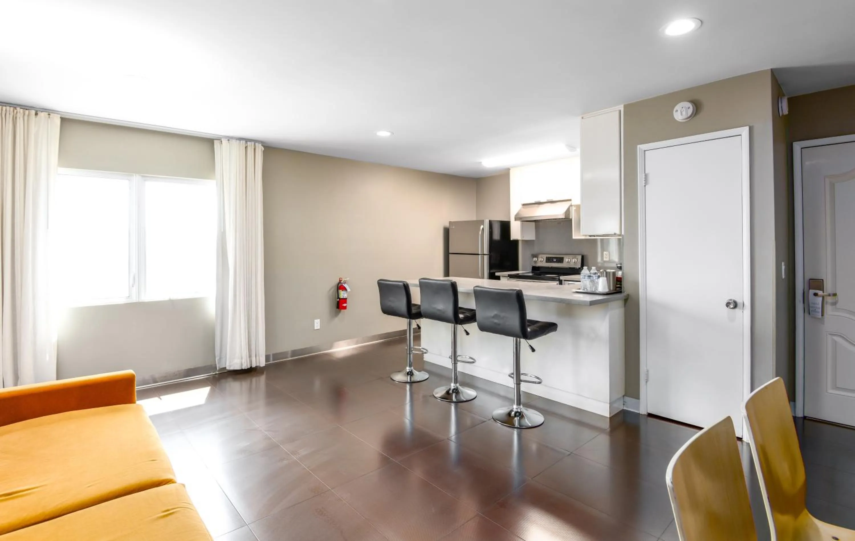 Living room in Grandview Inn