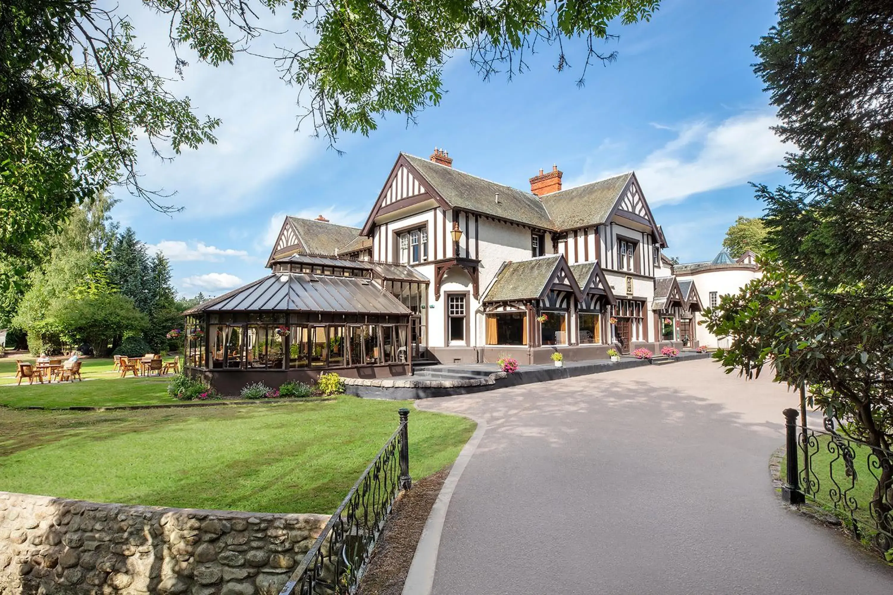 Leonardo Boutique Huntingtower Perth Leonardo Boutique Huntingtower Perth