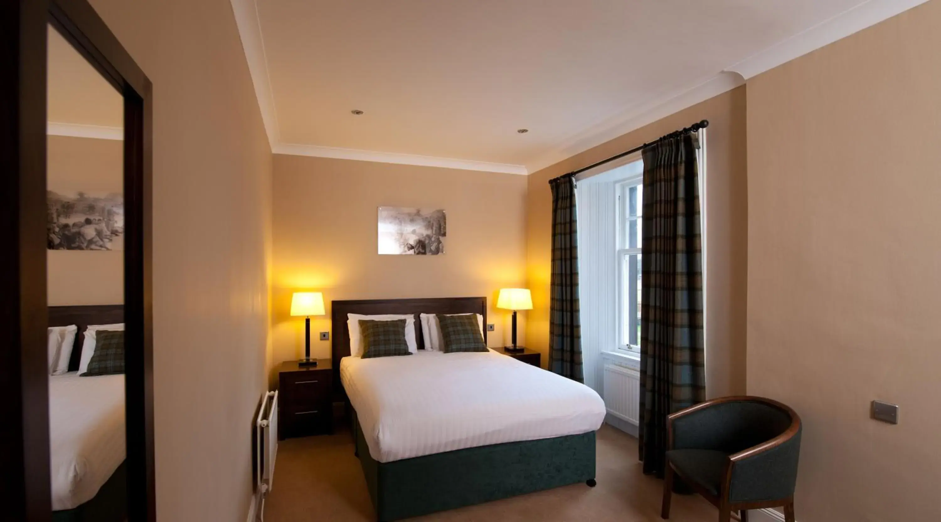 Double Room in Leonardo Boutique Huntingtower Perth Double Room in Leonardo Boutique Huntingtower Perth