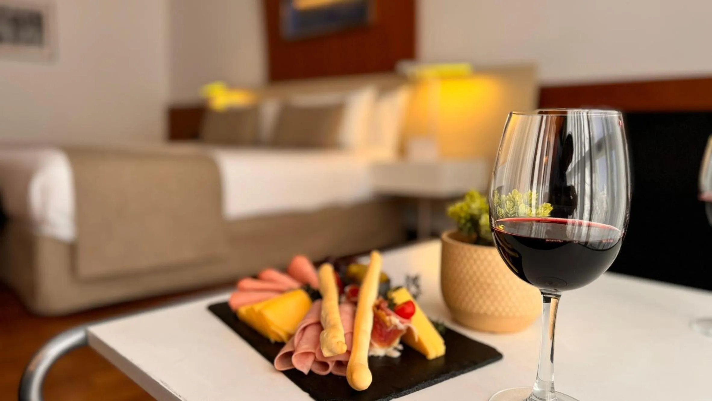 Food and drinks in Design Suites Buenos Aires