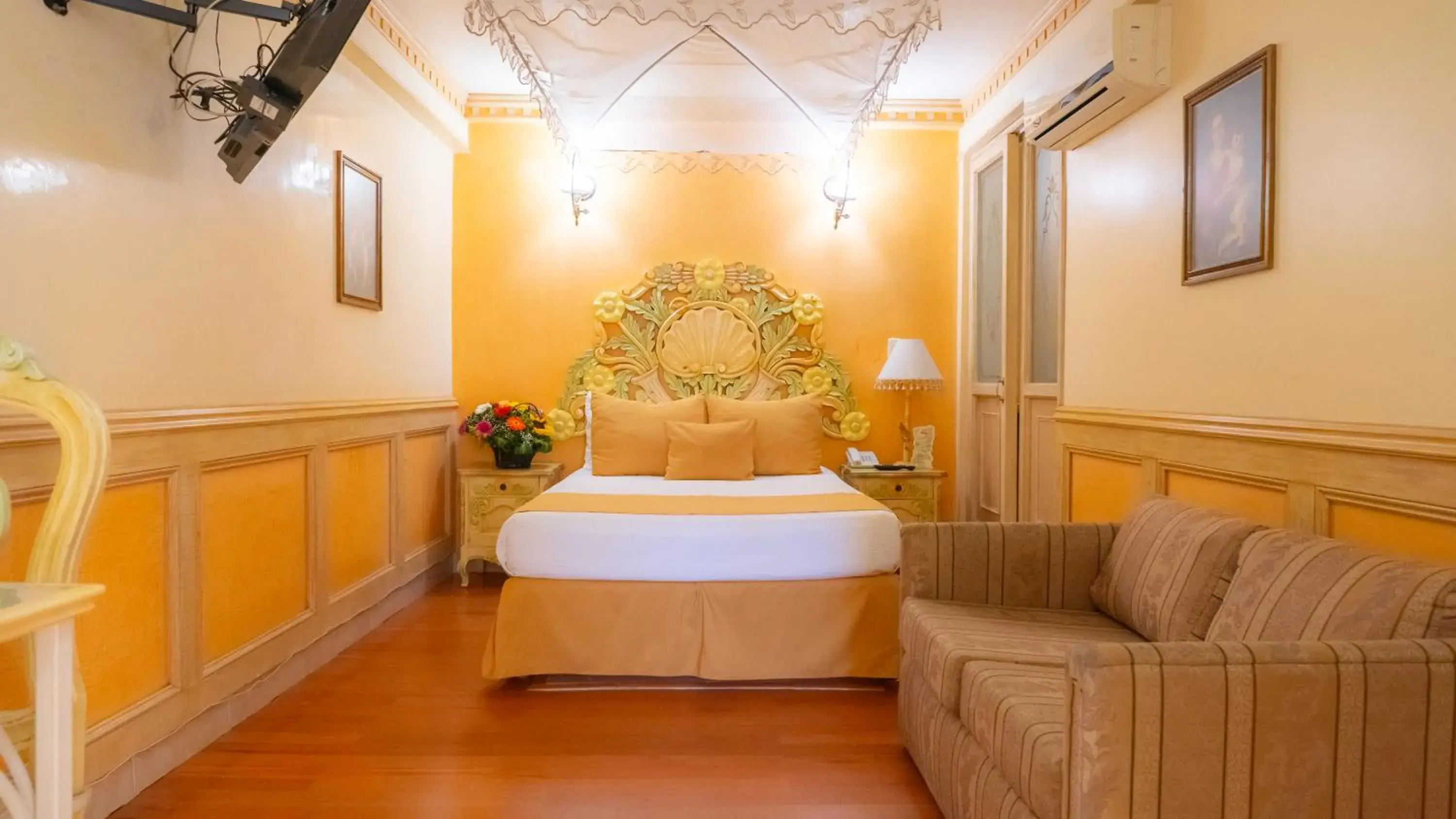 Single Room - single occupancy in Villa las Margaritas Plaza Cristal Single Room - single occupancy in Villa las Margaritas Plaza Cristal