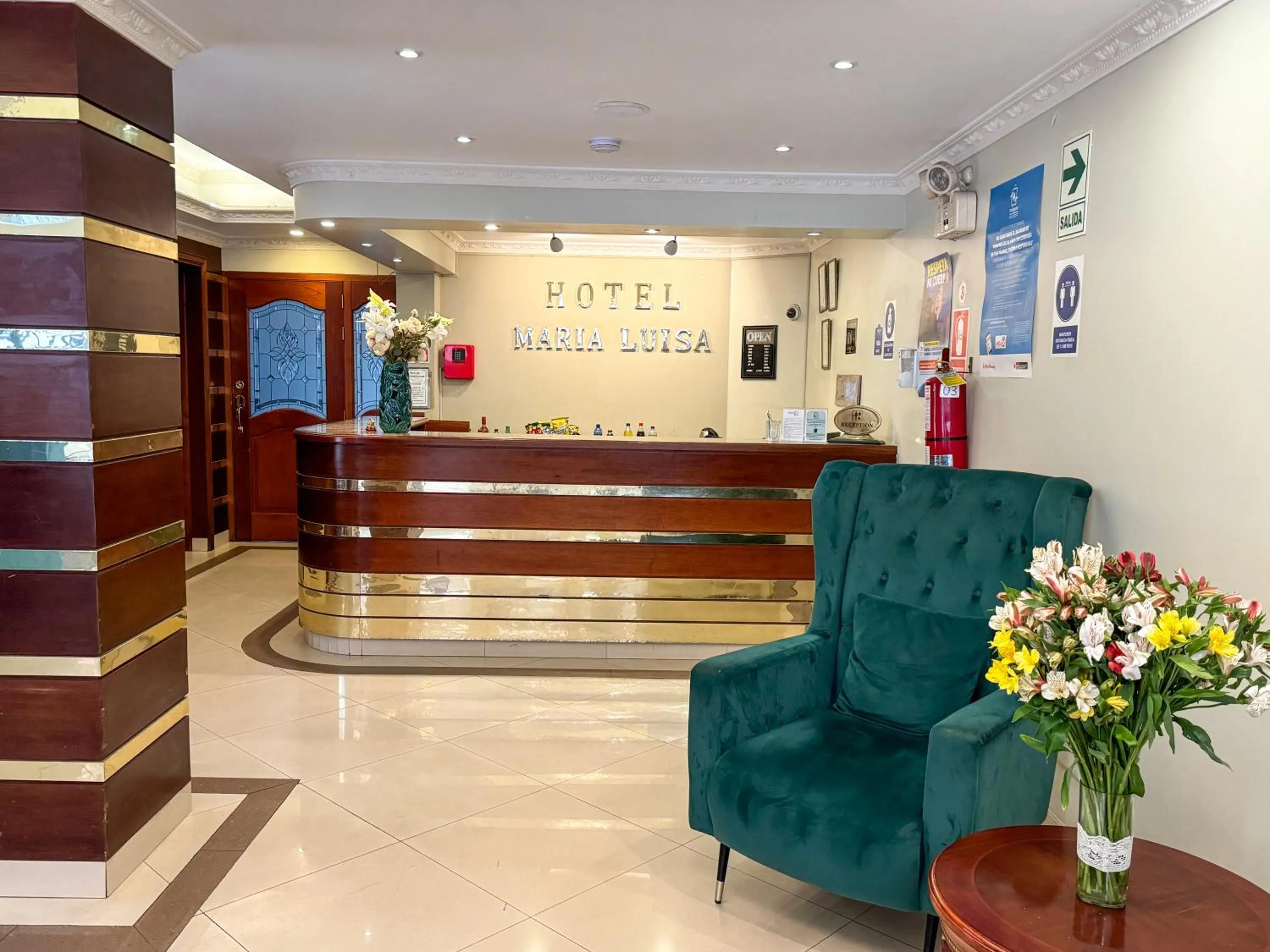 Lobby or reception in Hotel María Luisa