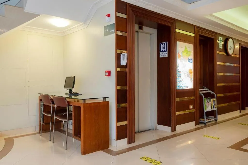Lobby or reception in Hotel María Luisa