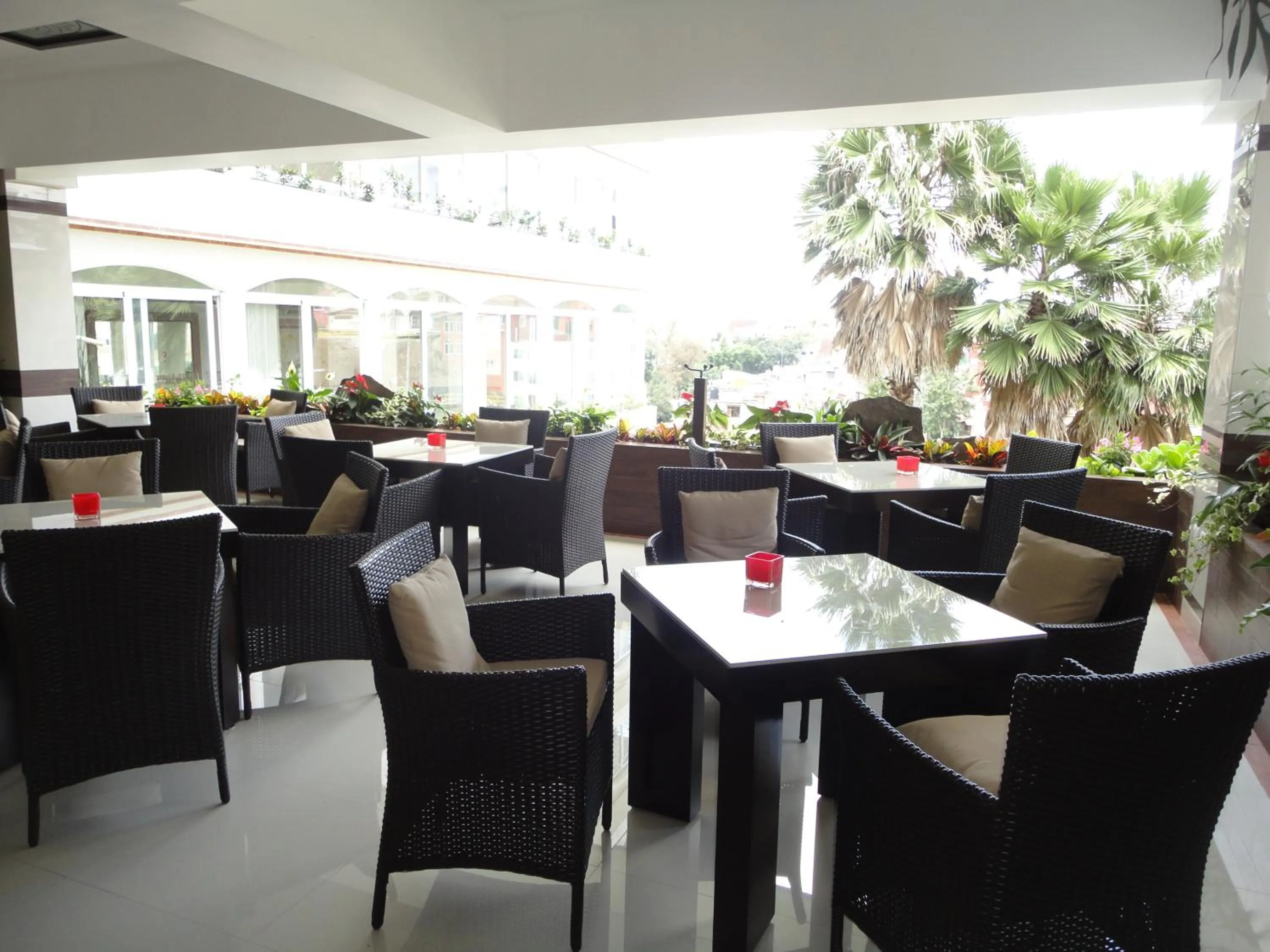 Restaurant/places to eat in Villa Las Margaritas Caxa